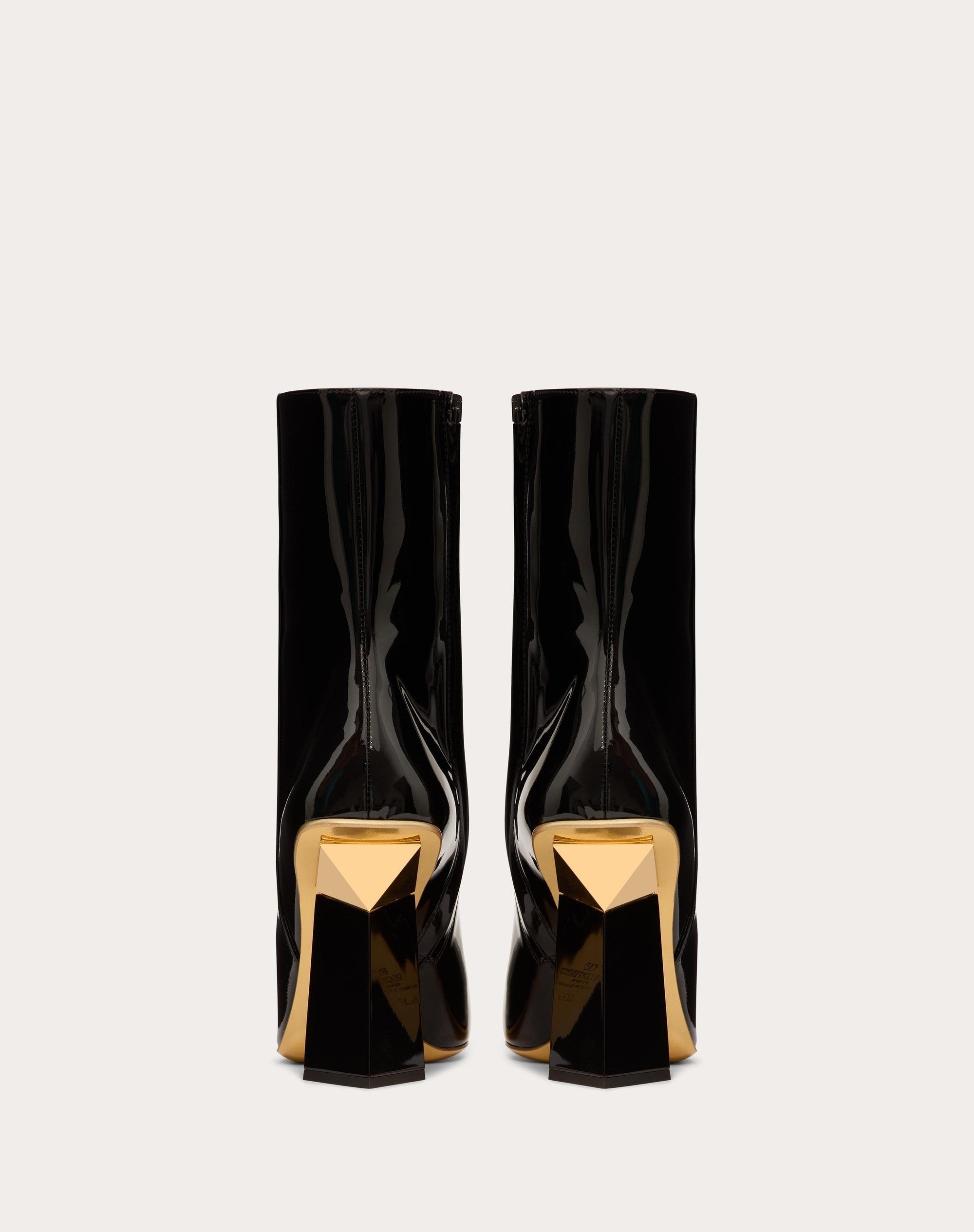 Valentino Garavani Black hyper one stud ankle boot in patent leather 105mm