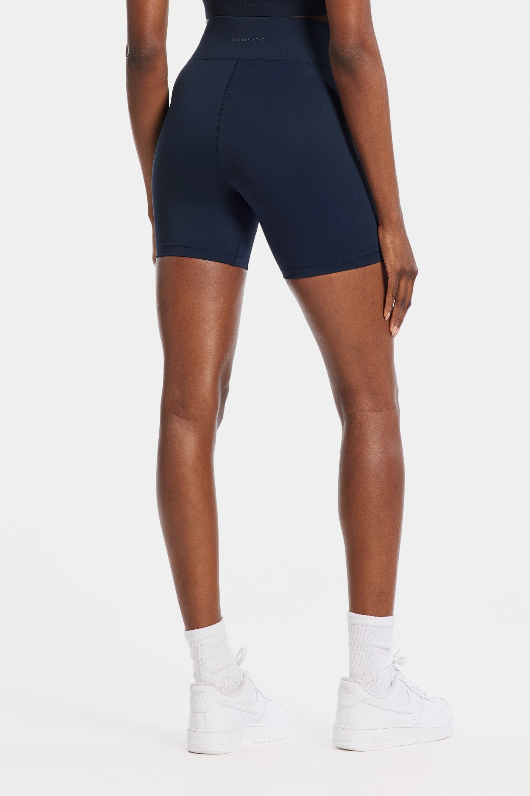 Center Stage 6in Biker Short - Navy Blazer