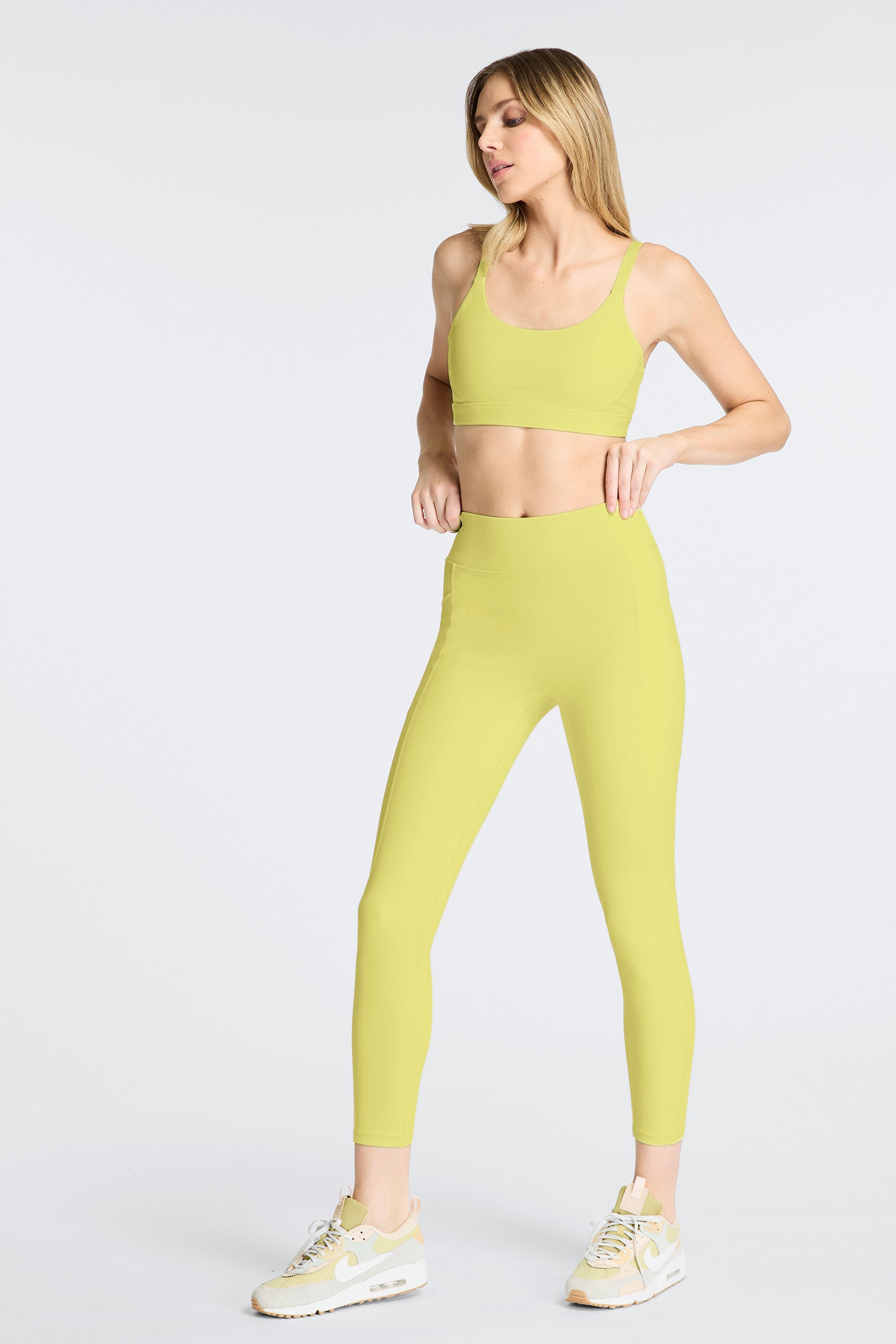Flow Low Impact Bra - Sunny Lime