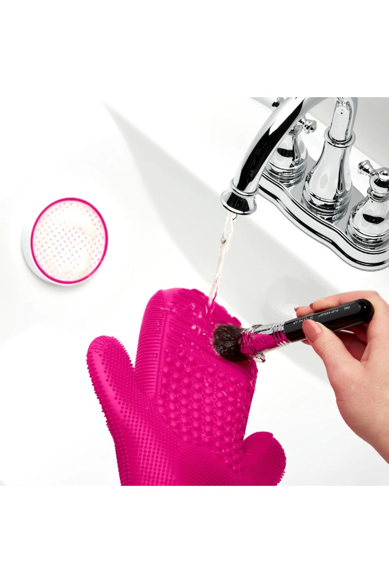 2X Sigma Spa¨ Brush Cleaning Glove - Pink