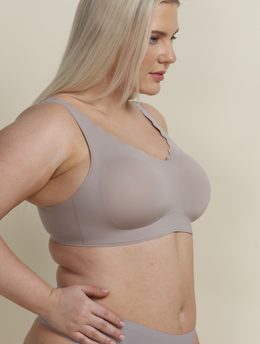 Comfelie Airlite Breathable Seamless Bra with Scallop Edges