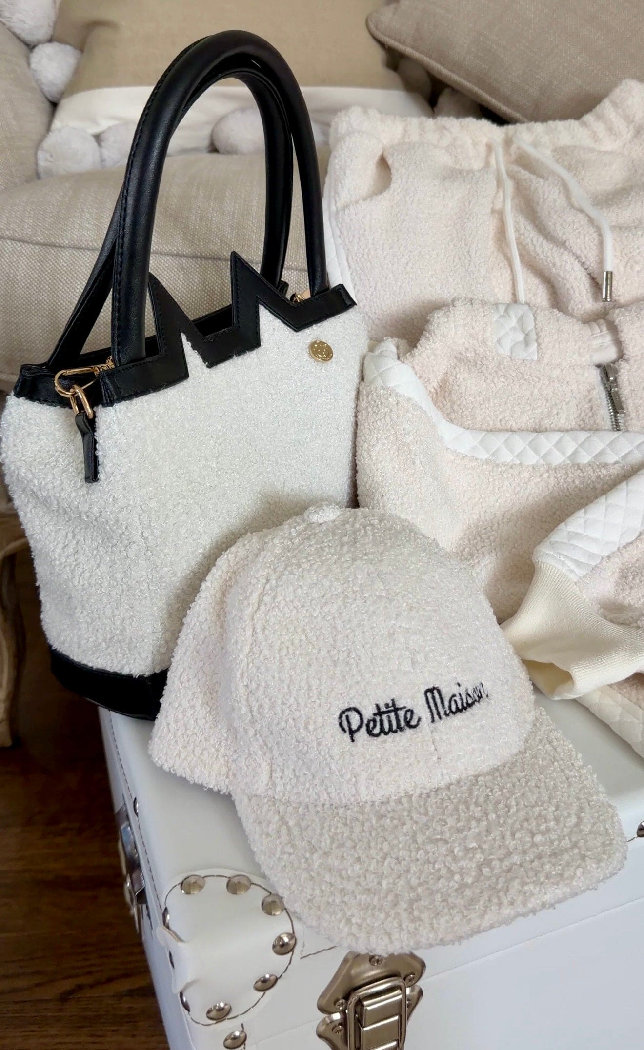 White Teddy Petite Maison Logo Cap - Petite Maison Kids