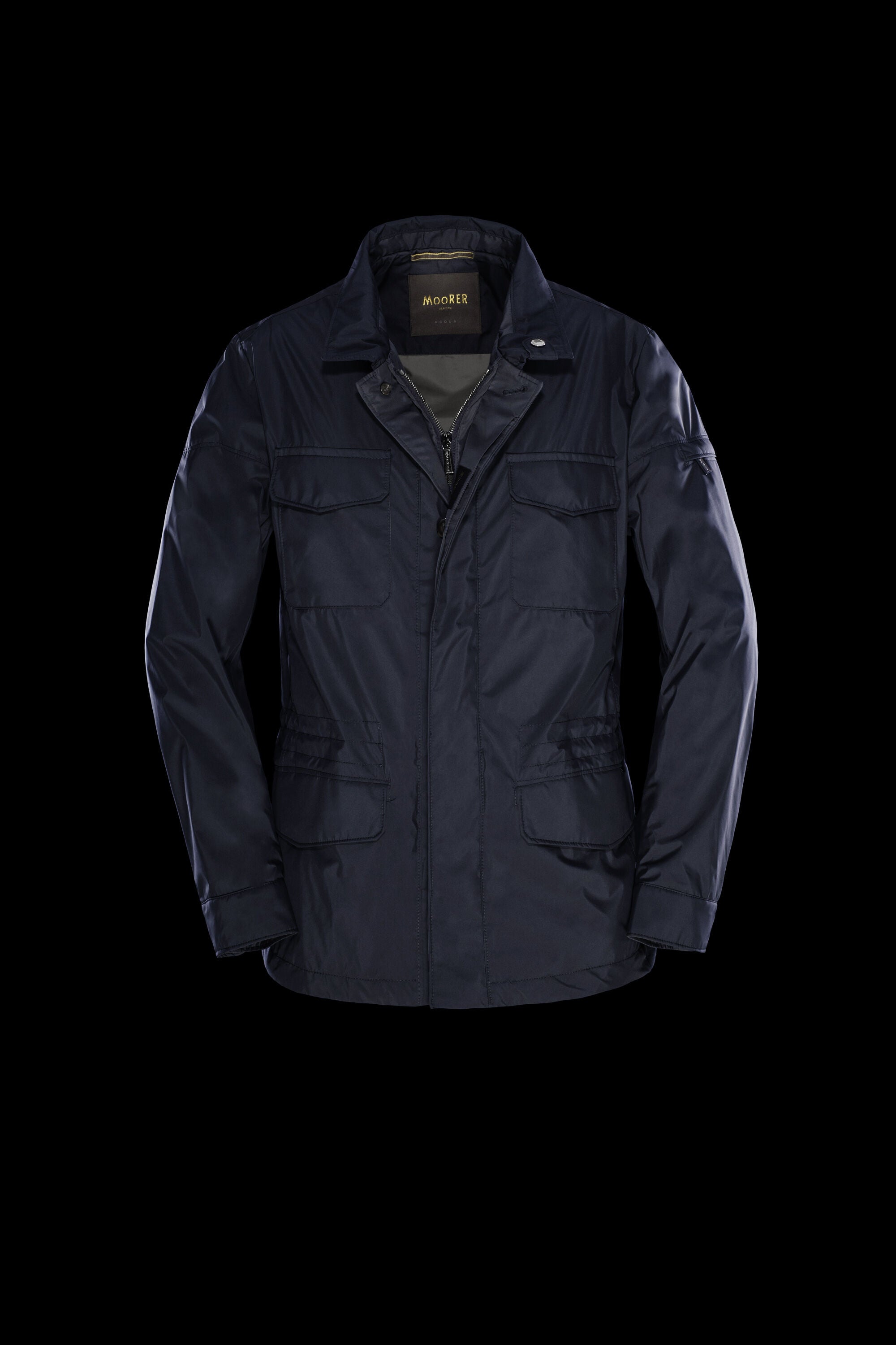 https://www.moorer.clothing/dw/image/v2/AAGA_PRD/on/demandware.static/-/Sites-41/default/dw084570c5/images/zoom/MOUGI100027TEPA023_U0498_1.jpg