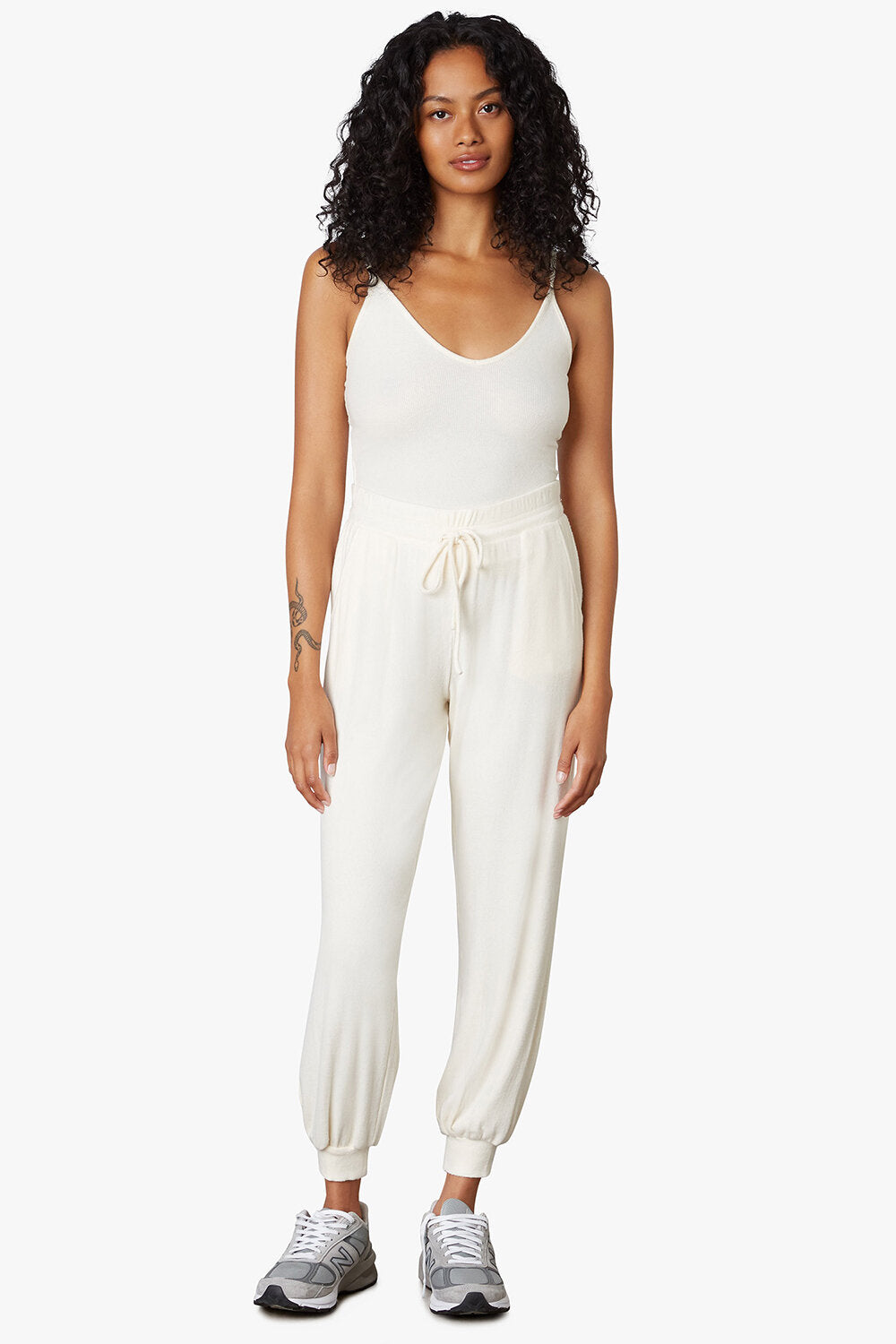 NIA Ribbed Hacci Jogger - Oatmilk
