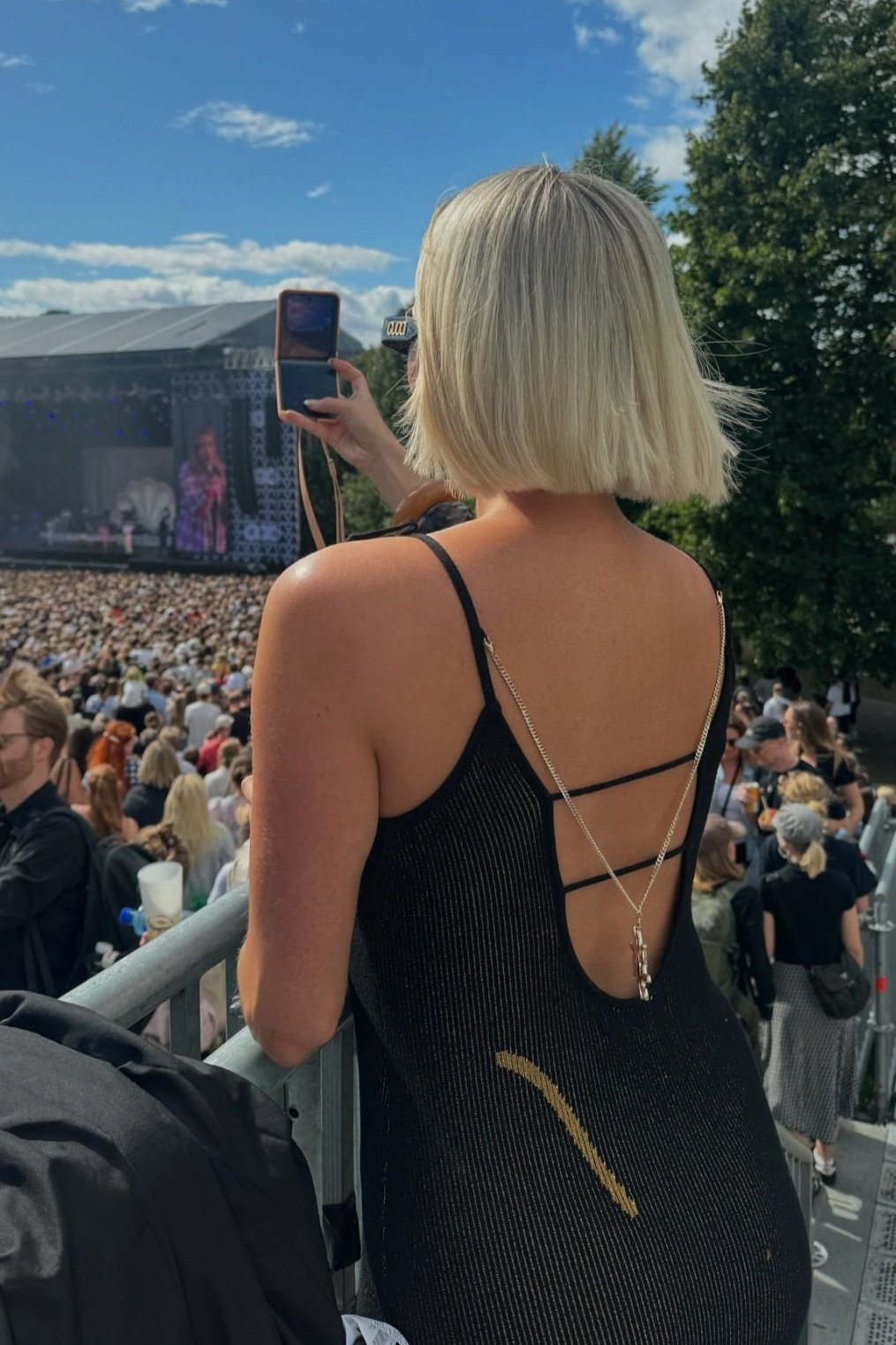 @sofieaarnes in House of Sunny The Statue Dress