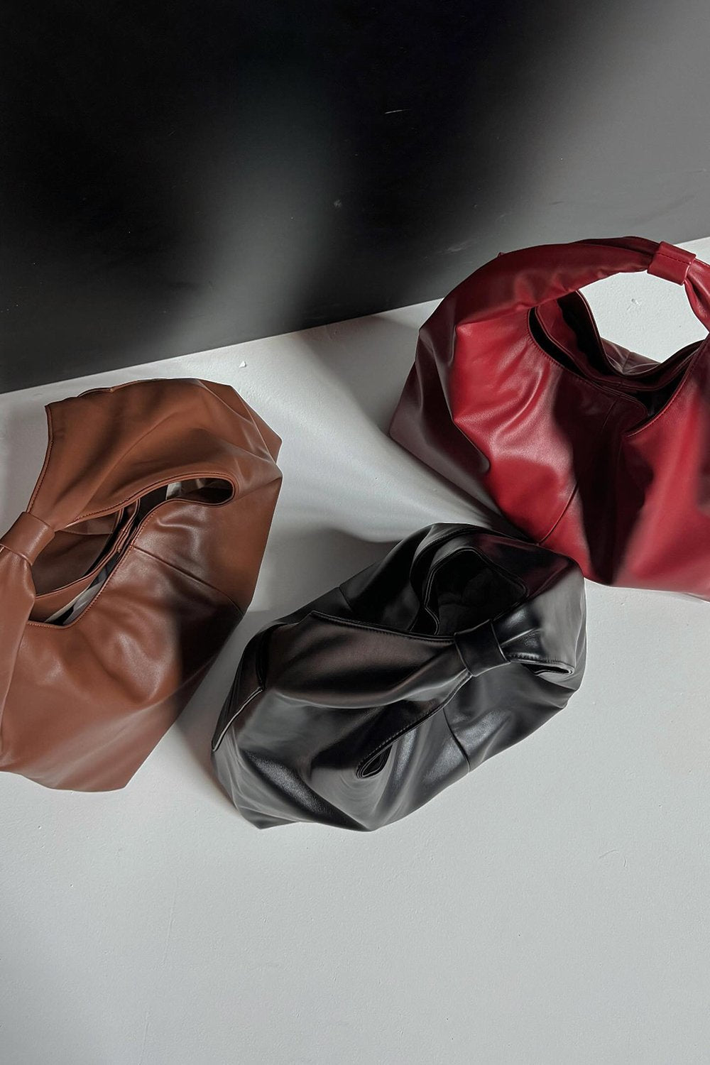 The Big Sling Bag - Chocolate