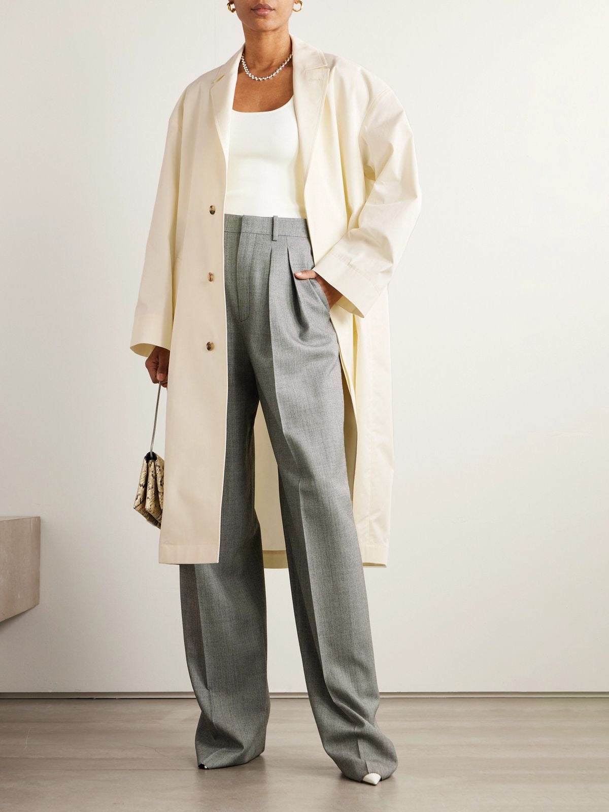 BLOWOUT Sample Sale