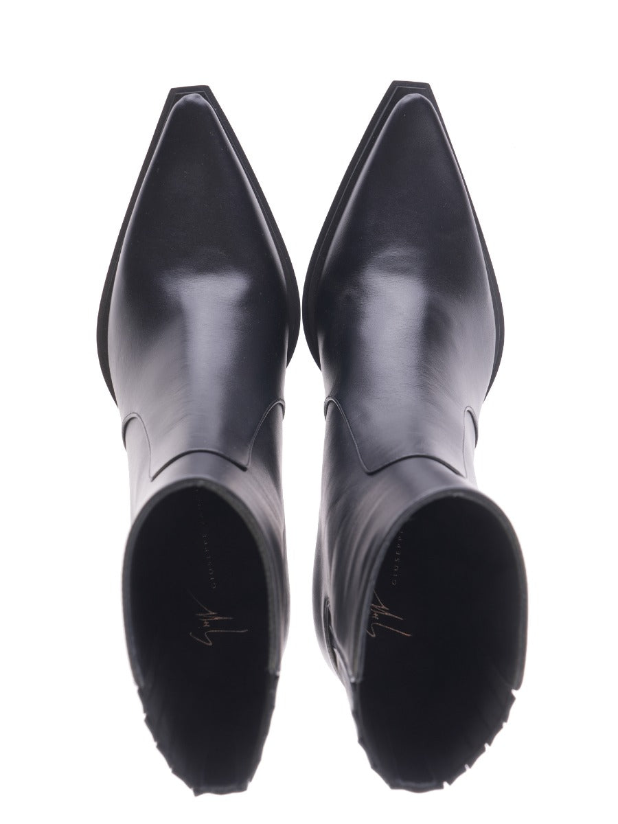 Giuseppe zanotti texan Ankle boots in black leather
