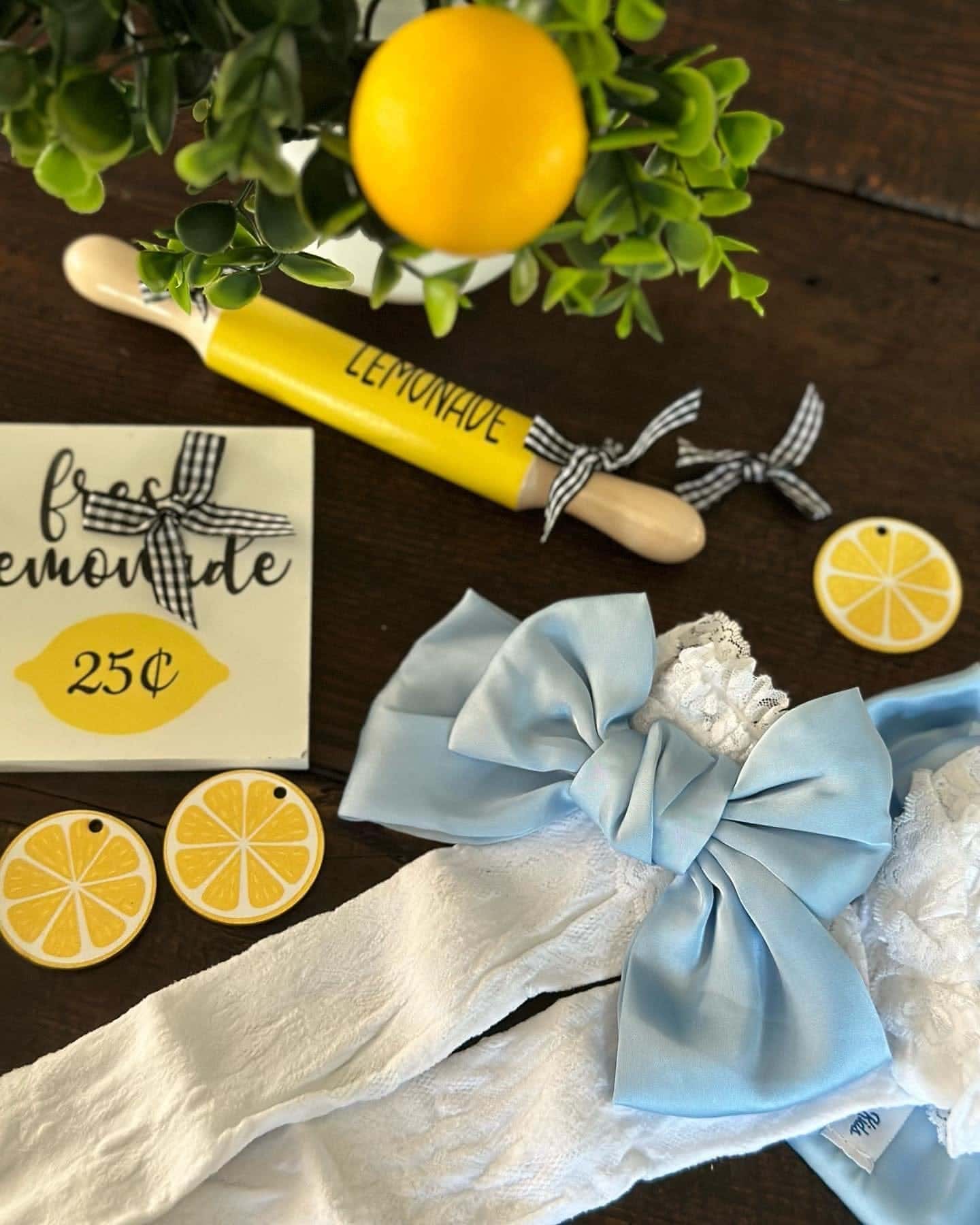 Lola Lace Socks with Blue Satin Bow - Petite Maison Kids