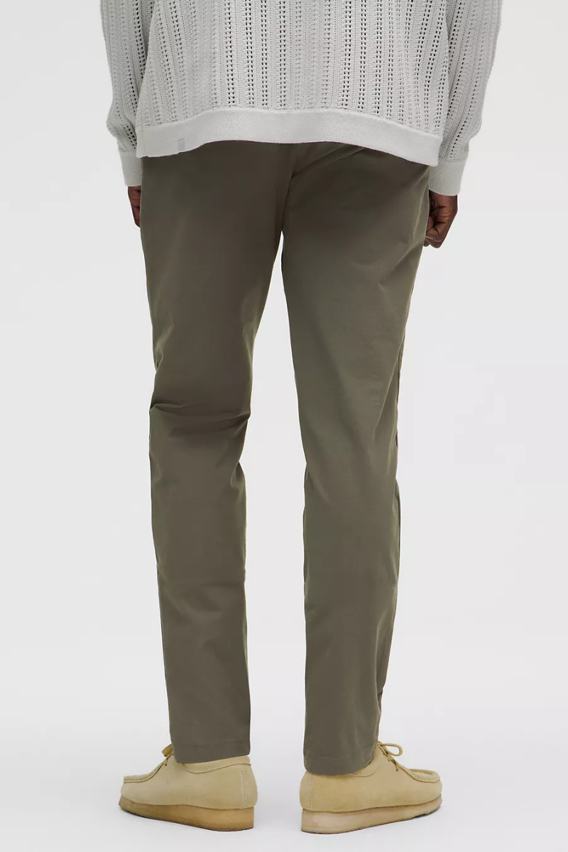 Lululemon ABC Slim-Fit Trouser 32L
Stretch Cotton VersaTwill In Army Green
