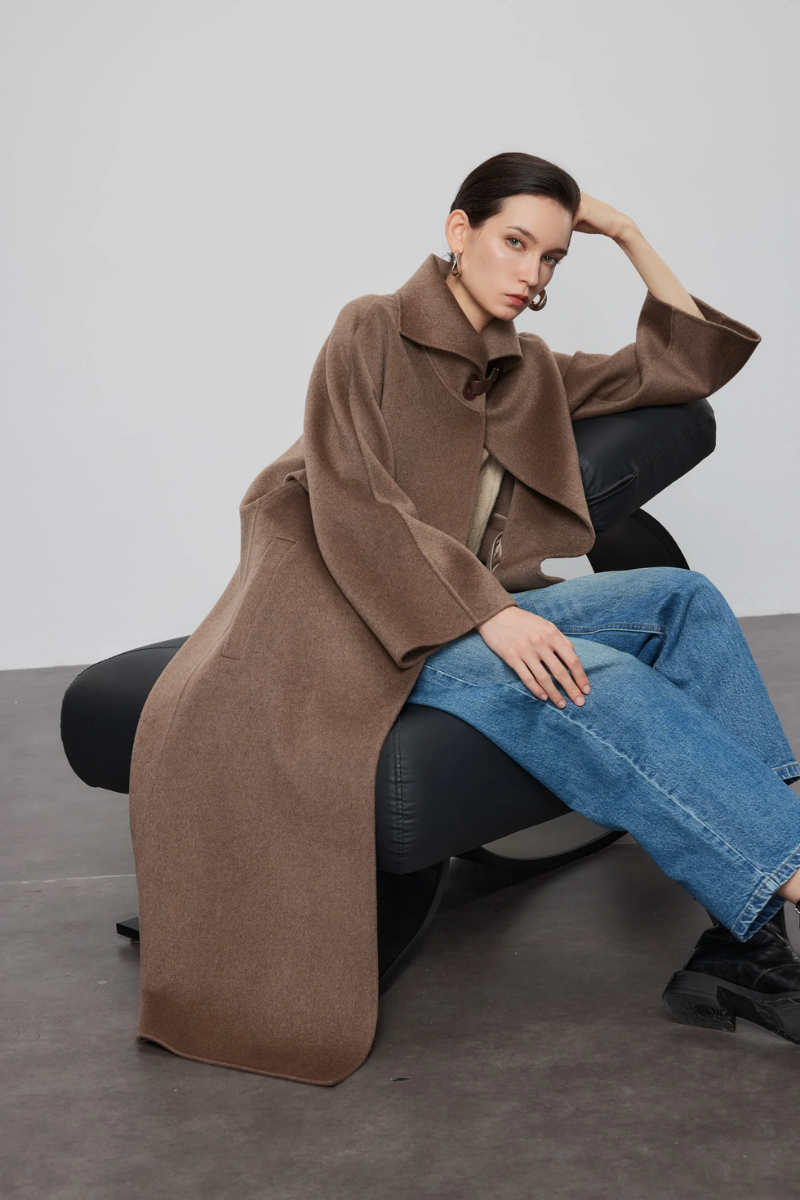 Max Simple 
Extraordinary Undyed Cashmere Long Coat-Deep Natural-Tone