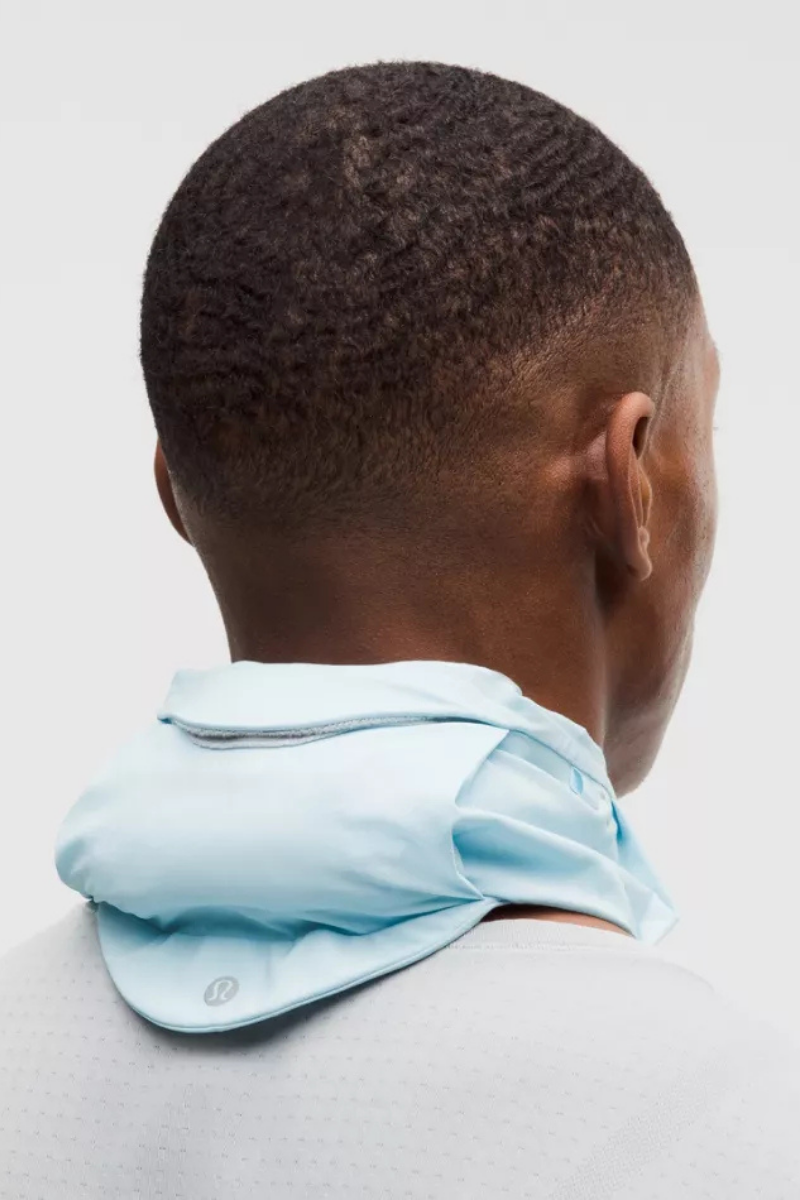 Lululemon Go Further Cooling Ice Neck Wrap