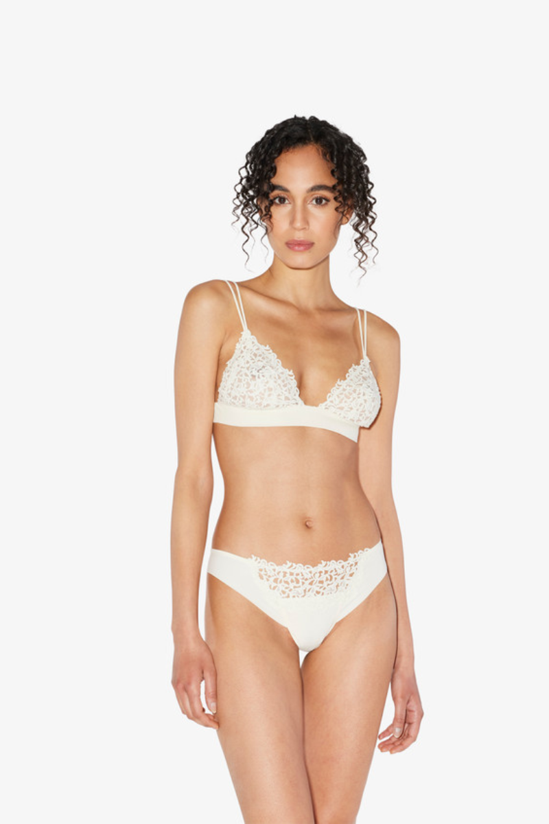 La Perla Off-White  Thong with Macramé