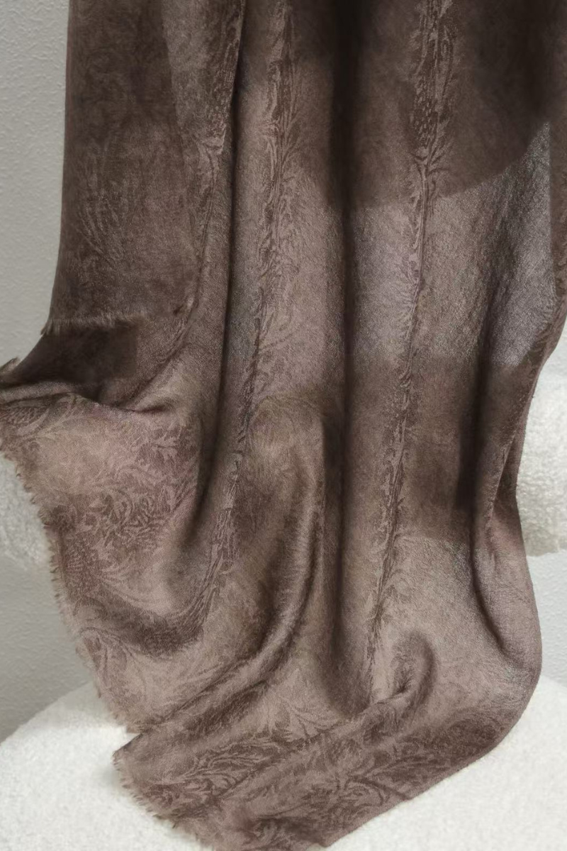 Max Simple Artisanal Thistle Motif Cashmere Wrap Mocha