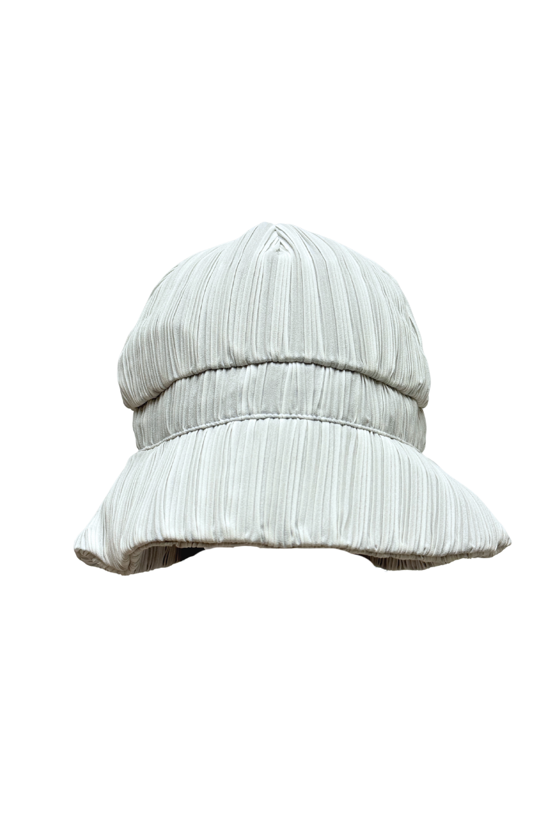 FRISKY White One Size