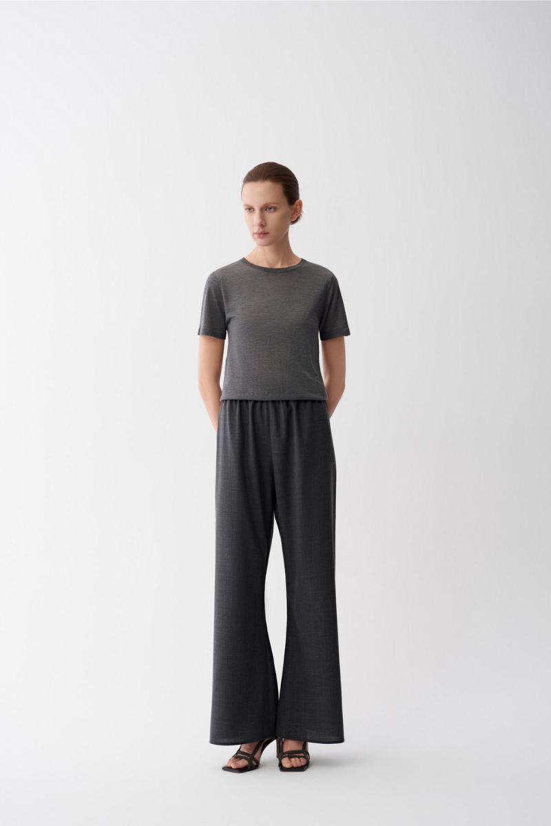 Max Simple Ultra-Soft Crewneck Silk Top Charcoal MSJY265084C