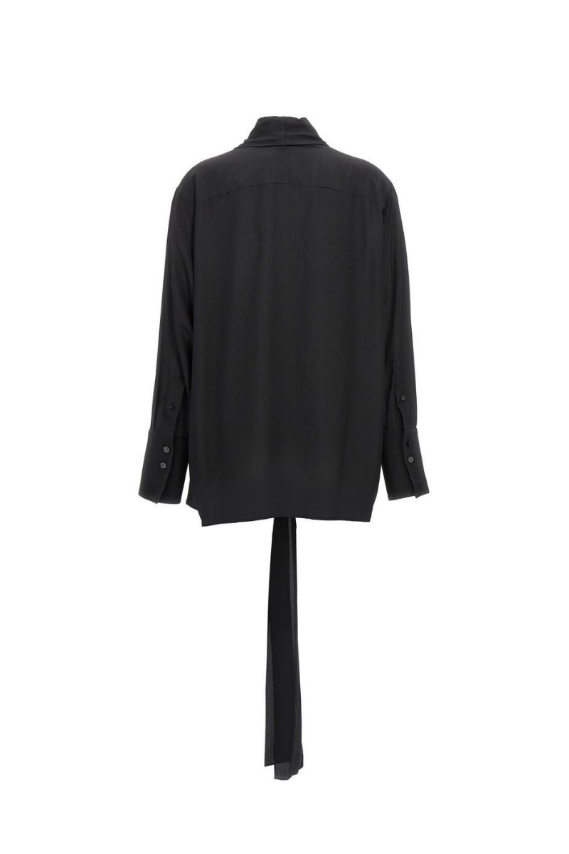 Givenchy V Lavaliere_Black