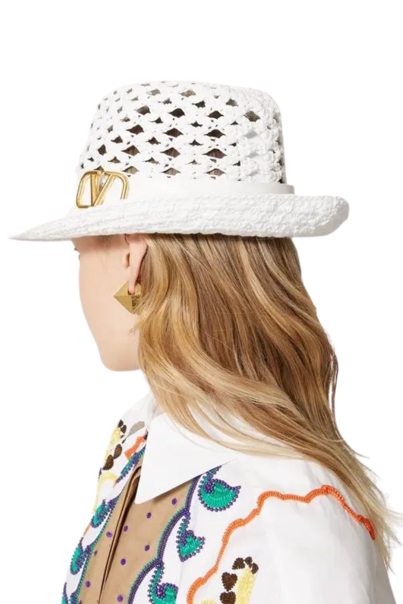 Valentino Garavani Vlogo Signature Woven Hat In Bianco