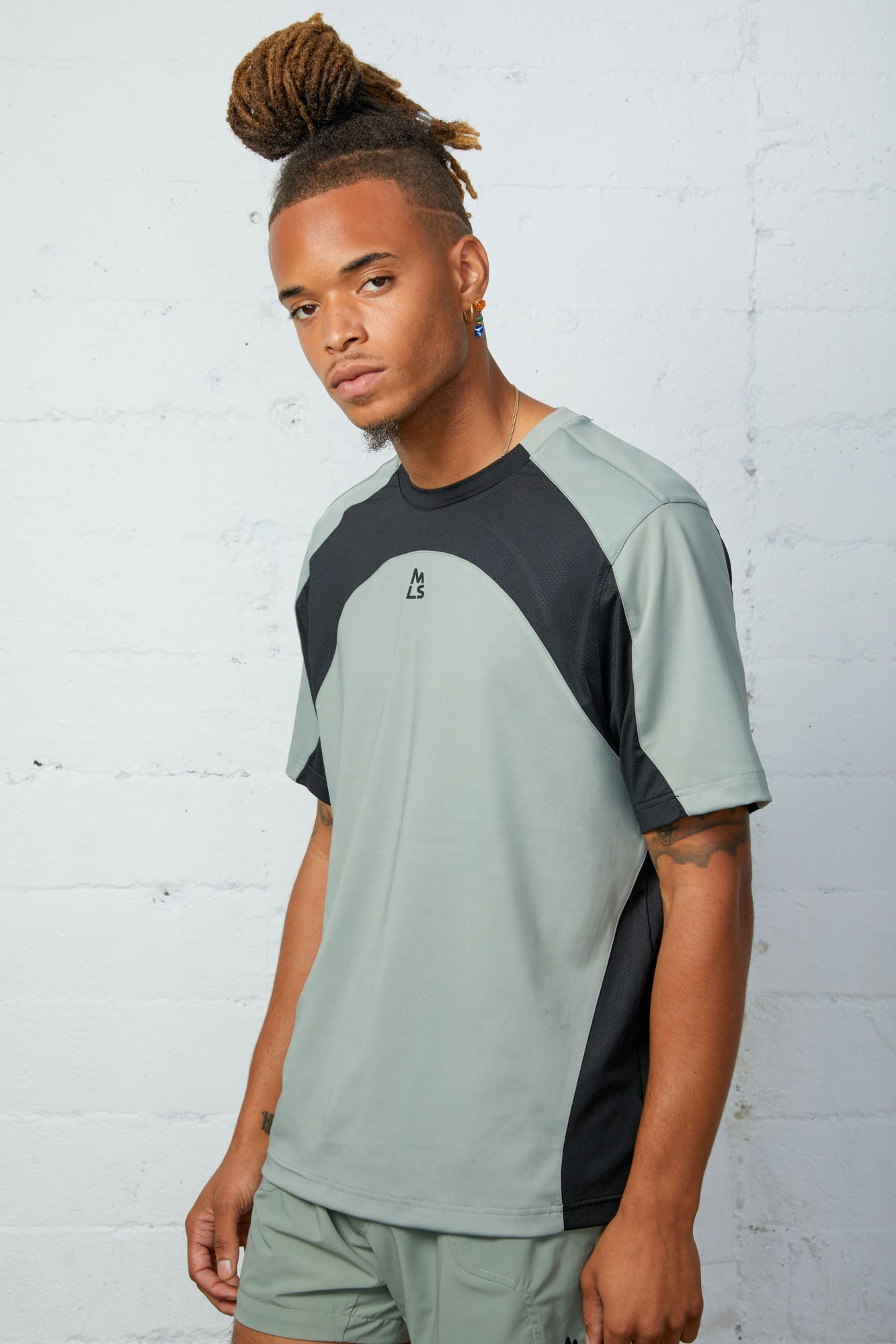 Trident Seamed Workout Tee