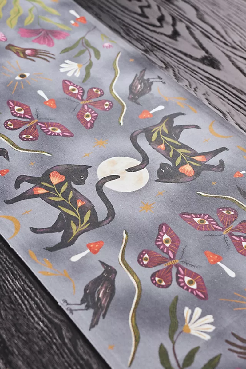 ANTHROPOLOGIE MYSTIC TABLE RUNNER 16X90 NIP BLACK CATS/MUSHROOMS/CROWS BOHO