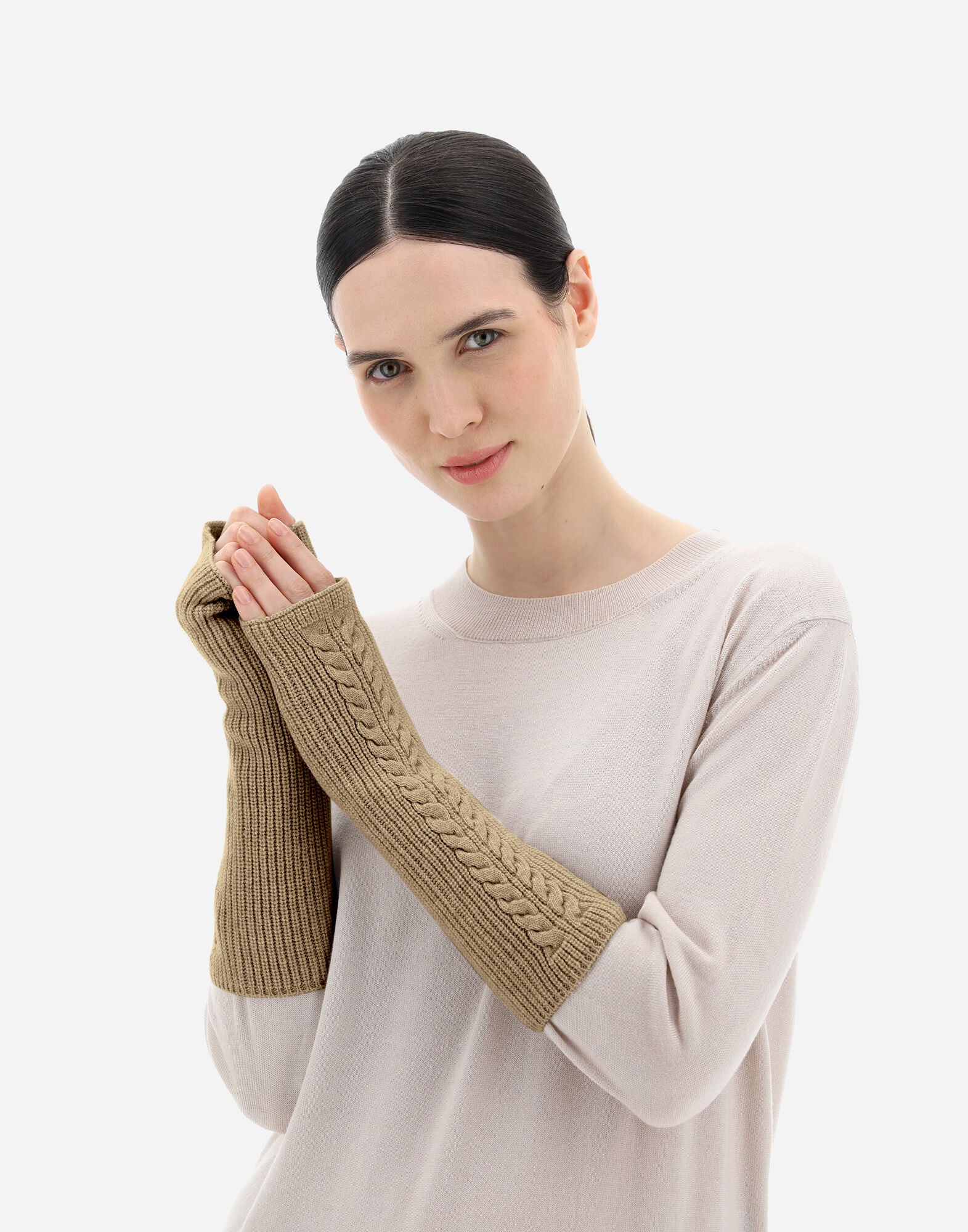 HERNO WOMEN'S GLOVE MANIC005D-70184-2150 NWT