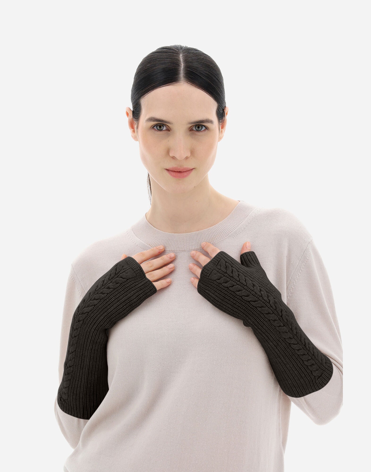 HERNO WOMEN'S GLOVE MANIC005D-70184-8800 NWT