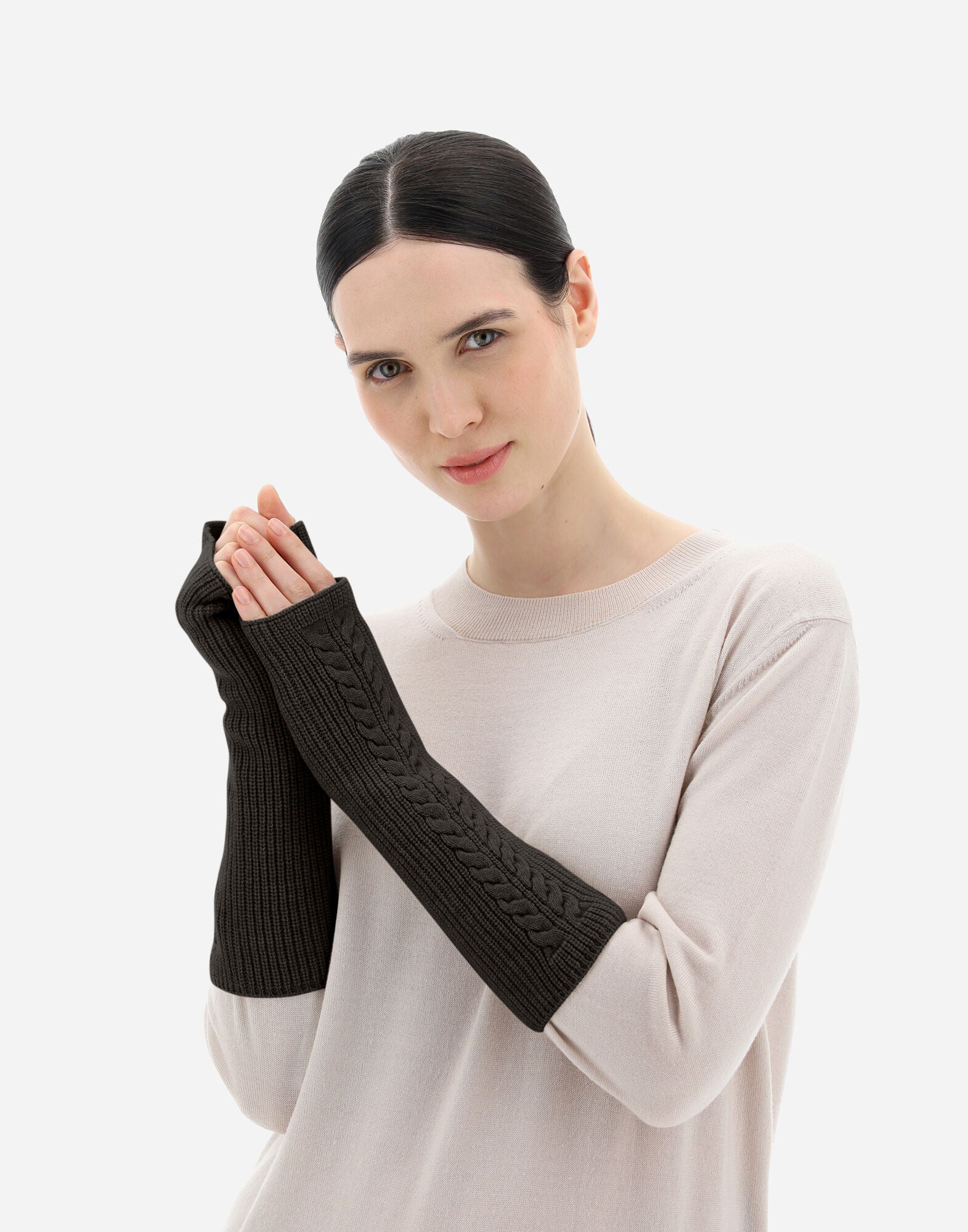 HERNO WOMEN'S GLOVE MANIC005D-70184-8800 NWT