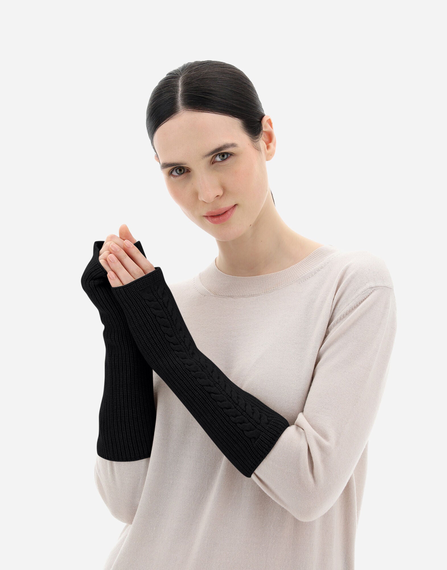 HERNO WOMEN'S GLOVE MANIC005D-70184-9300 NWT