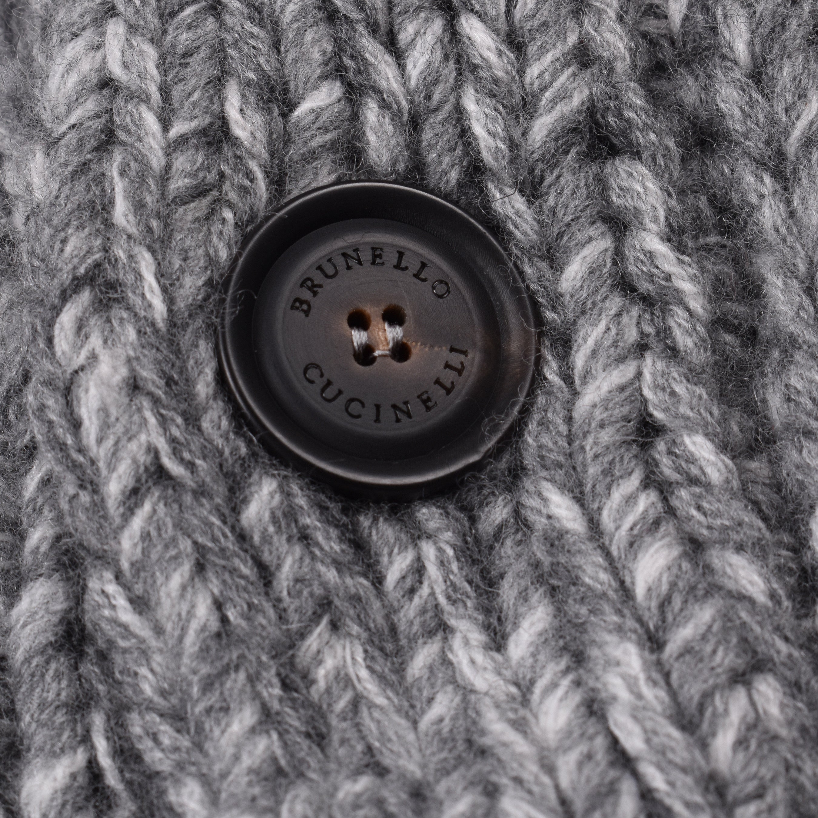 BRUNELLO CUCINELLI MEN'S GRAY CASHMERE BLEND KNIT CARDIGAN