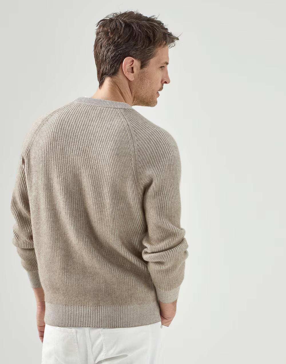 BRUNELLO CUCINELLI MEN'S BEIGE RIBBED KNIT SWEATER