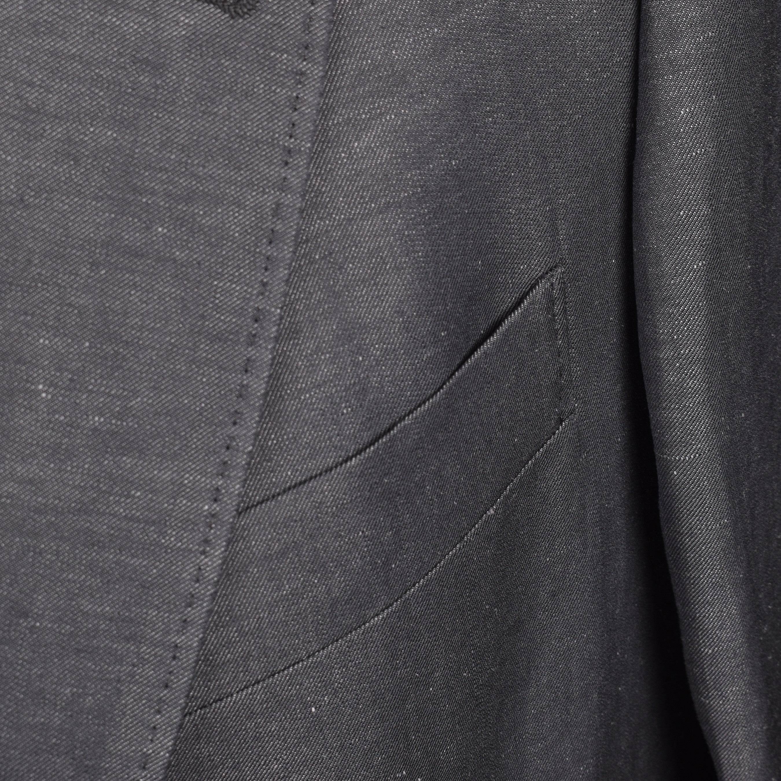 BRUNELLO CUCINELLI MEN'S DARK GREY WOOL LINEN SUIT
