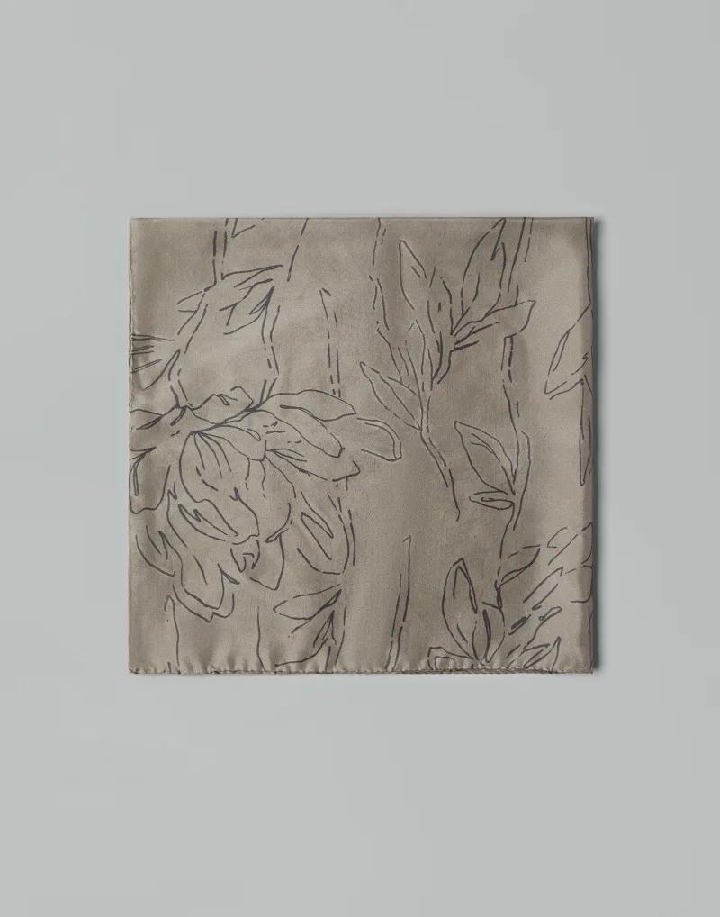 BRUNELLO CUCINELLI WOMEN'S KHAKI SILK FLORAL SCARF