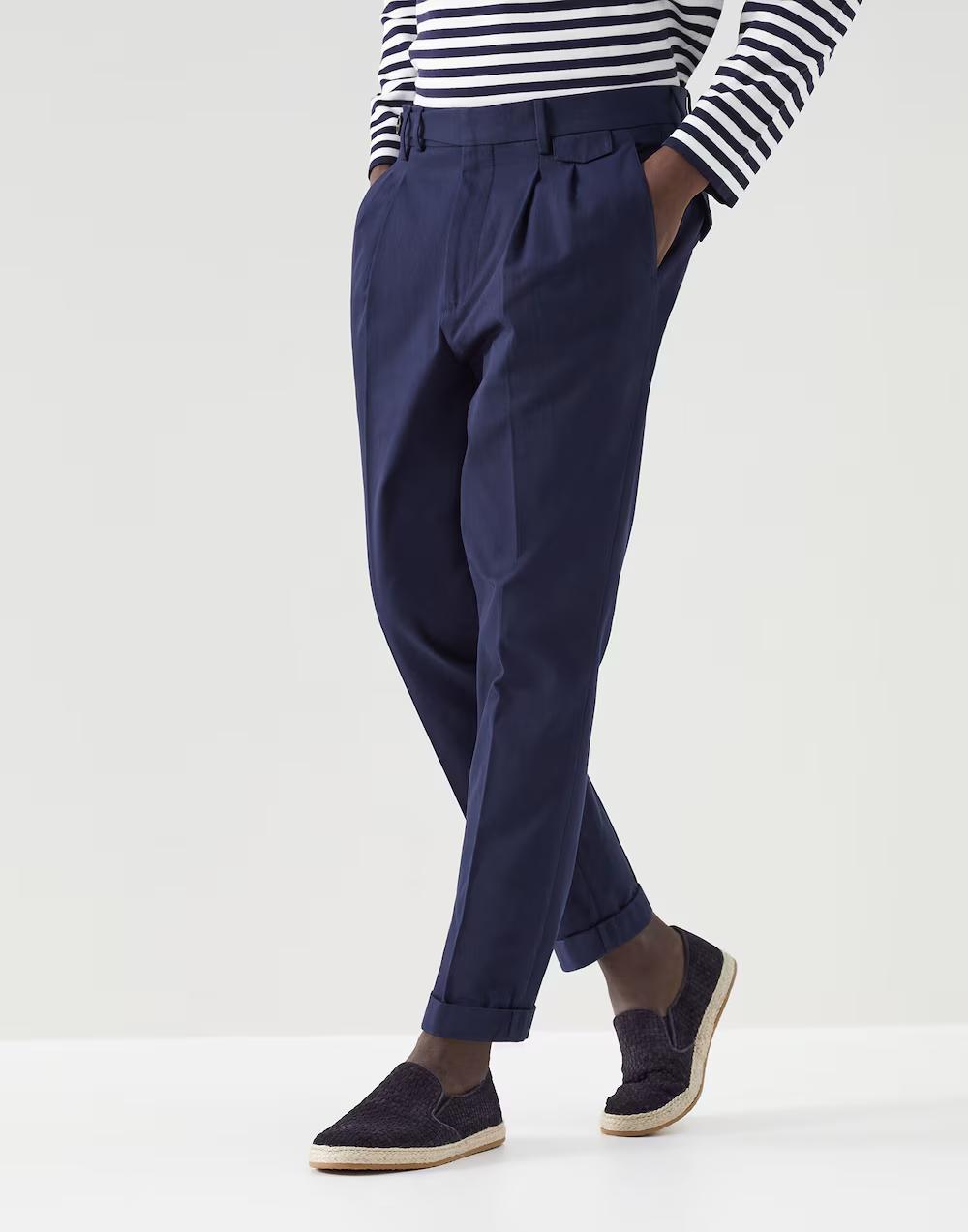 BRUNELLO CUCINELLI MEN'S NAVY PLEATED TAILORED TROUSERS