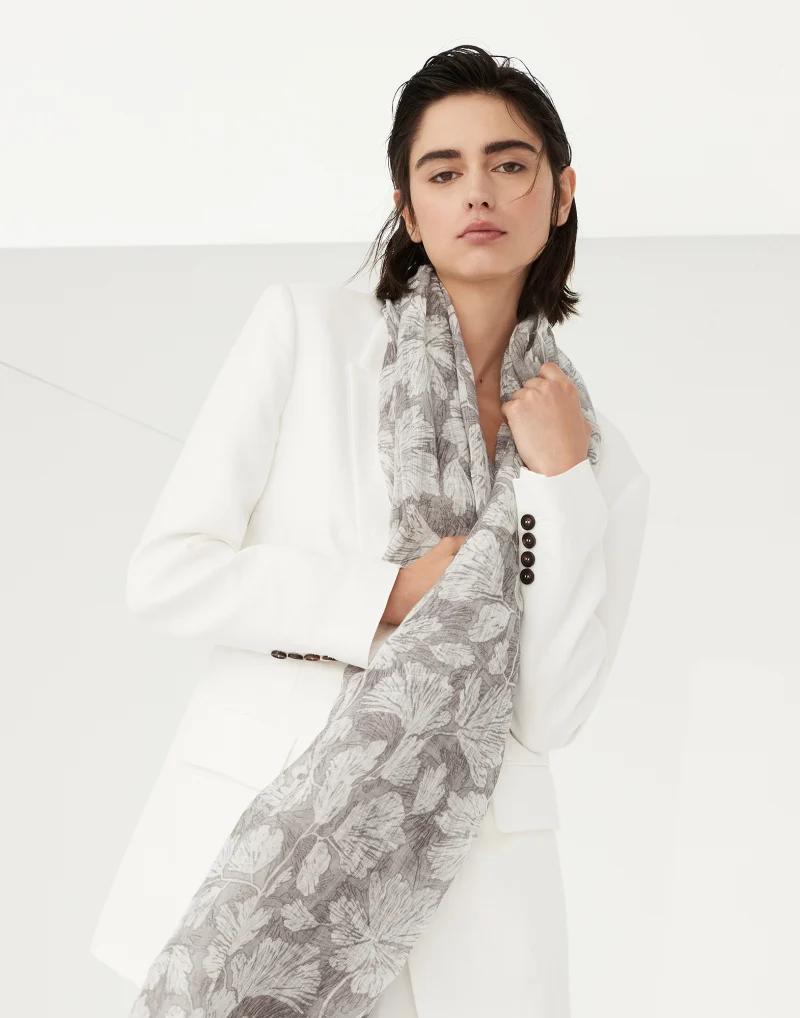 BRUNELLO CUCINELLI WOMEN'S GREY AND WHITE FLORAL SCARF