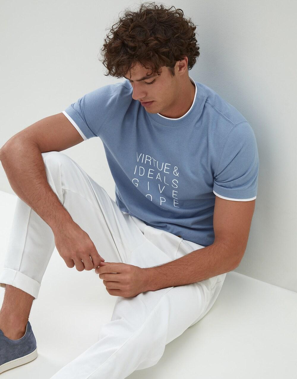 BRUNELLO CUCINELLI MEN'S BLUE CREWNECK T-SHIRT WITH TEXT