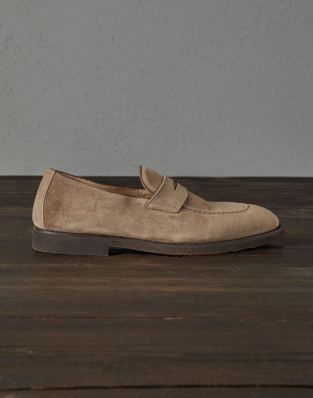 BRUNELLO CUCINELLI MEN'S LIGHT BROWN SUEDE LOAFERS