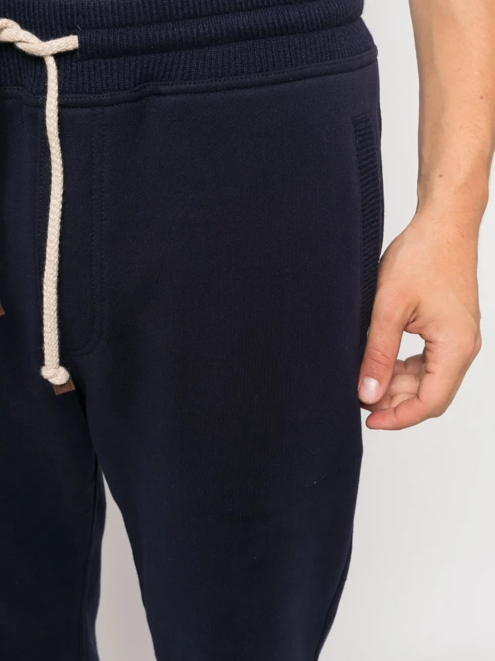 BRUNELLO CUCINELLI MEN'S NAVY DRAWSTRING KNIT TROUSERS