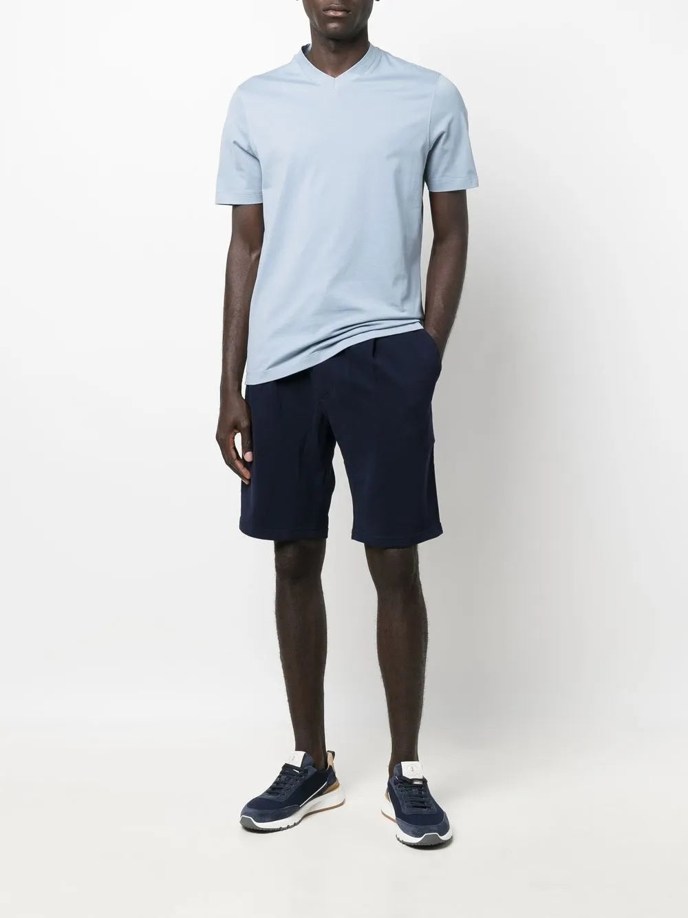 BRUNELLO CUCINELLI MEN'S NAVY DRAWSTRING TAILORED SHORTS