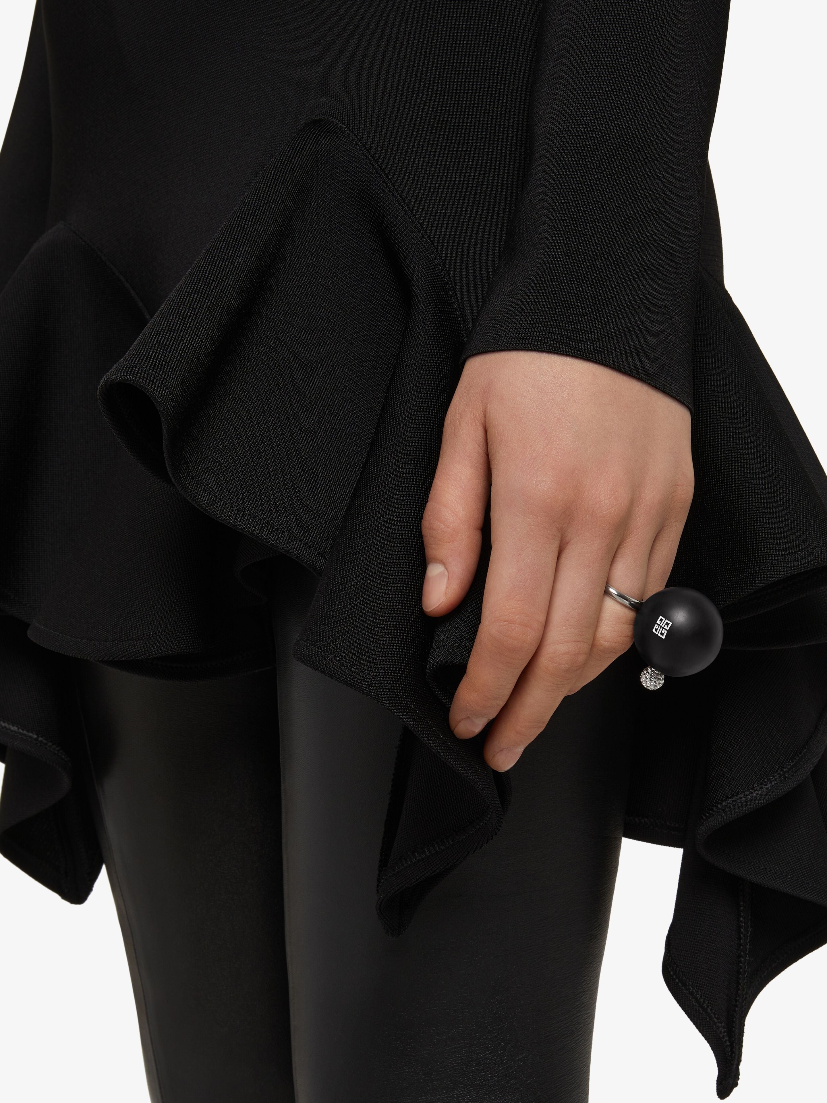 GIVENCHY WOMEN'S 4G PEARL CHUNKY CRYSTAL LARGE RING NWT