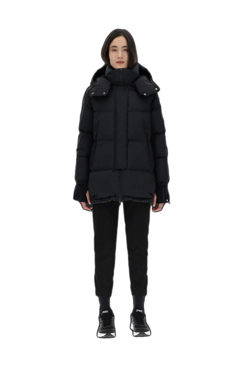 Herno Women's Laminar Oversize Gore-Tex Windstopper Coat in Black