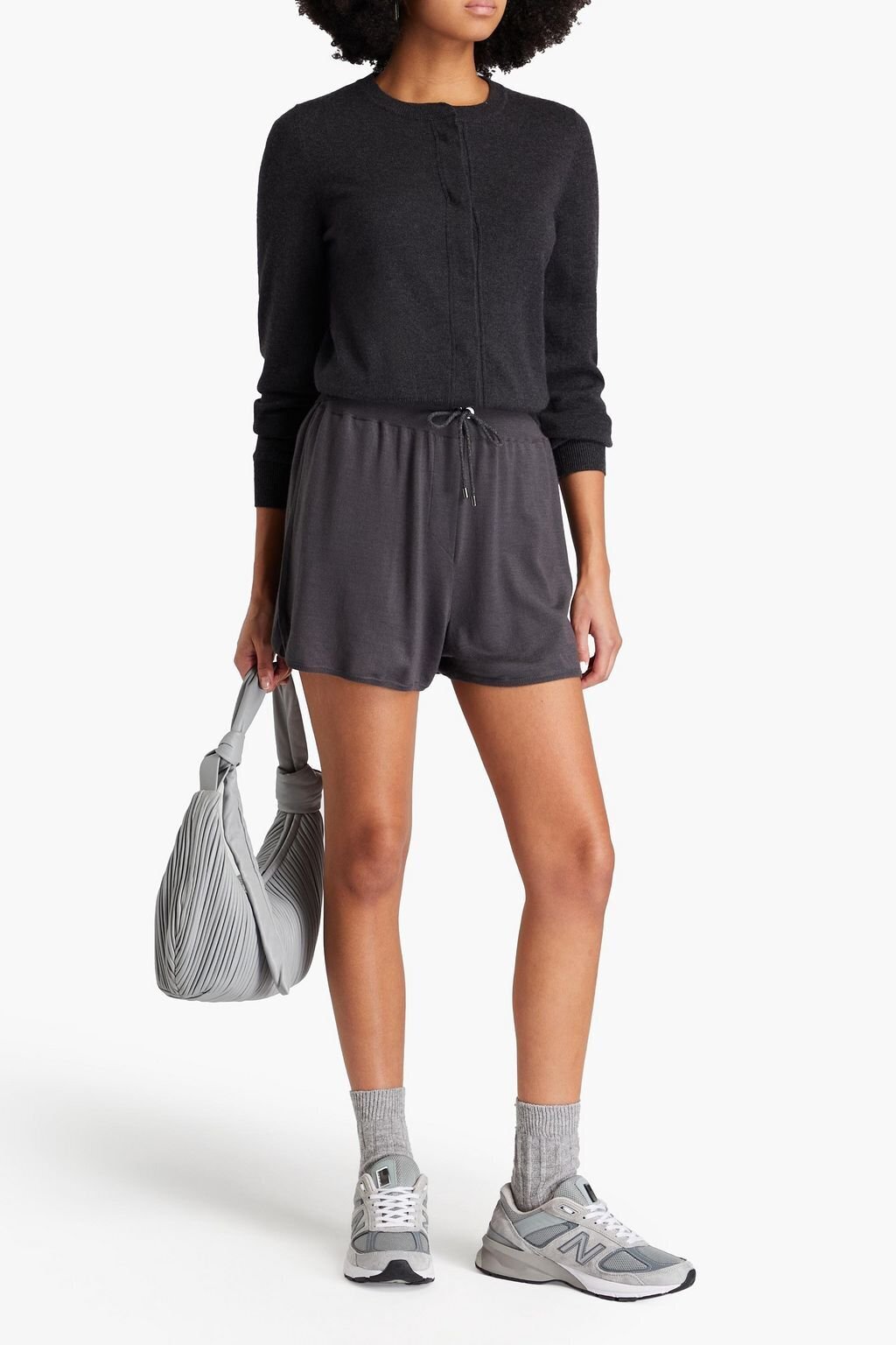 BRUNELLO CUCINELLI WOMEN'S CHARCOAL DRAWSTRING KNIT SHORTS
