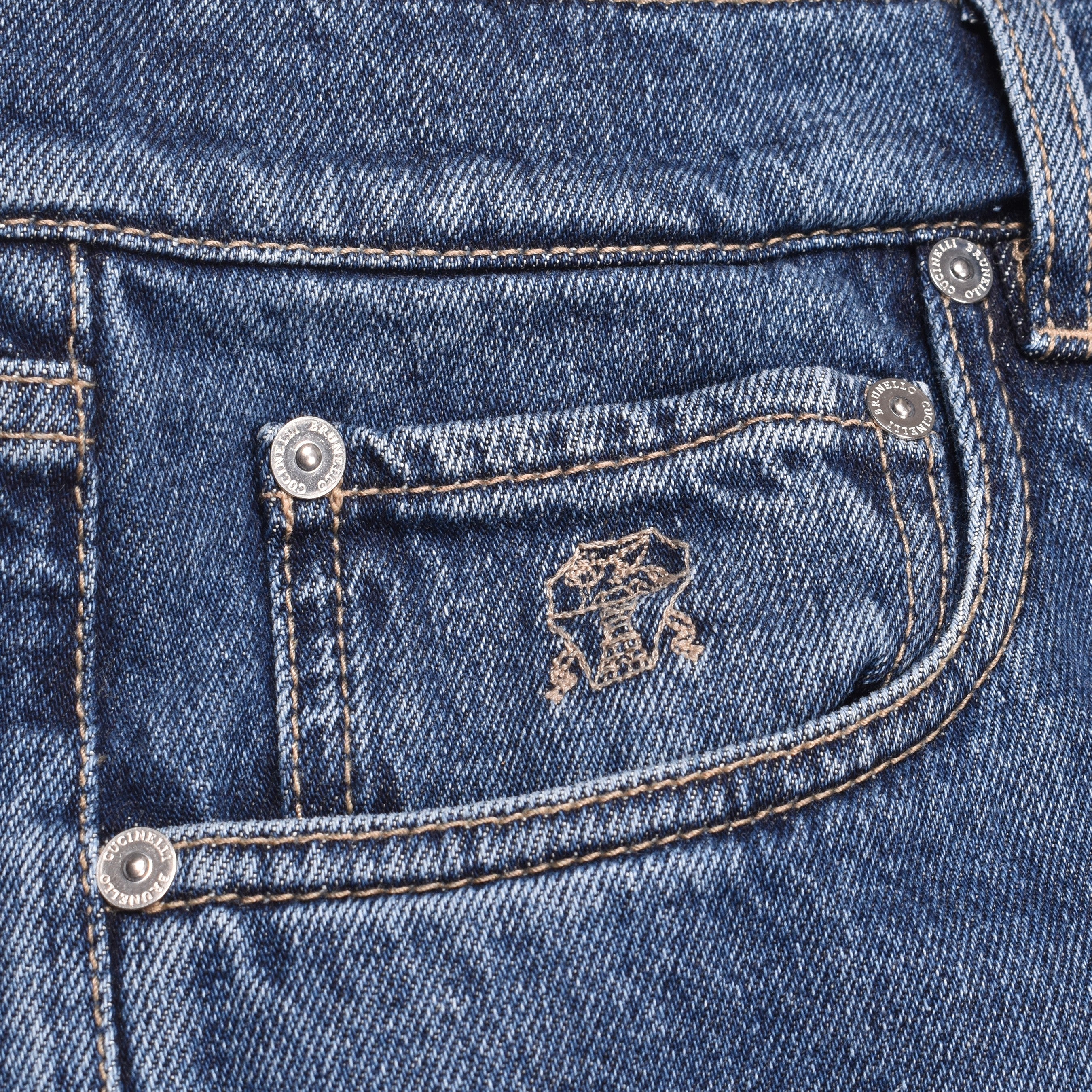 BRUNELLO CUCINELLI MEN'S MEDIUM BLUE DENIM JEANS