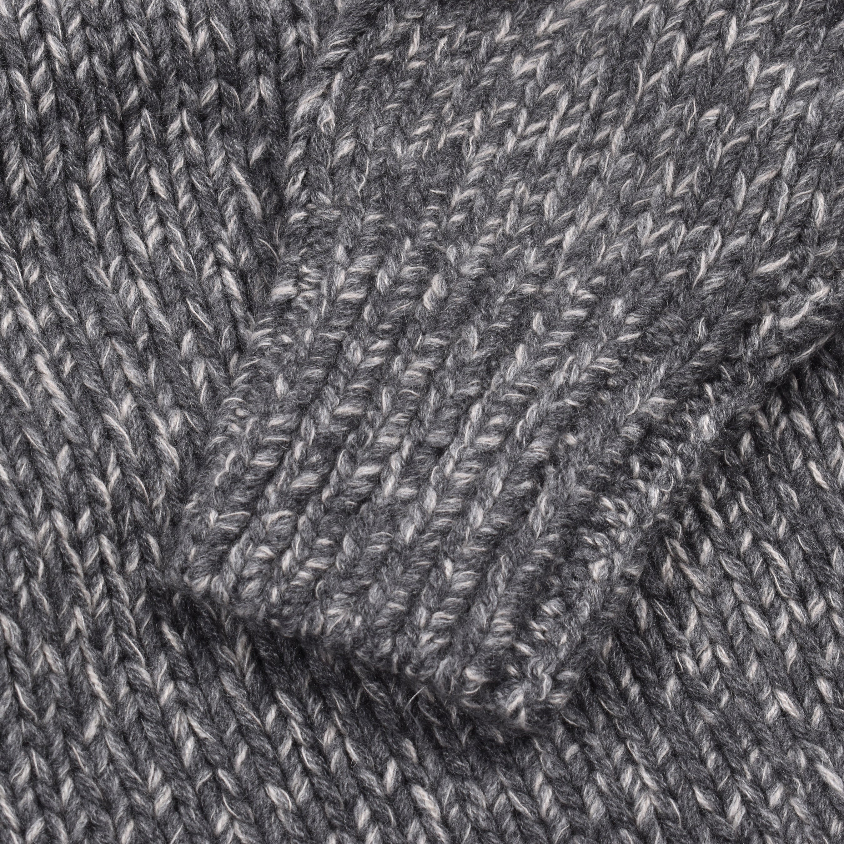 BRUNELLO CUCINELLI MEN'S GRAY CASHMERE CABLE SWEATER