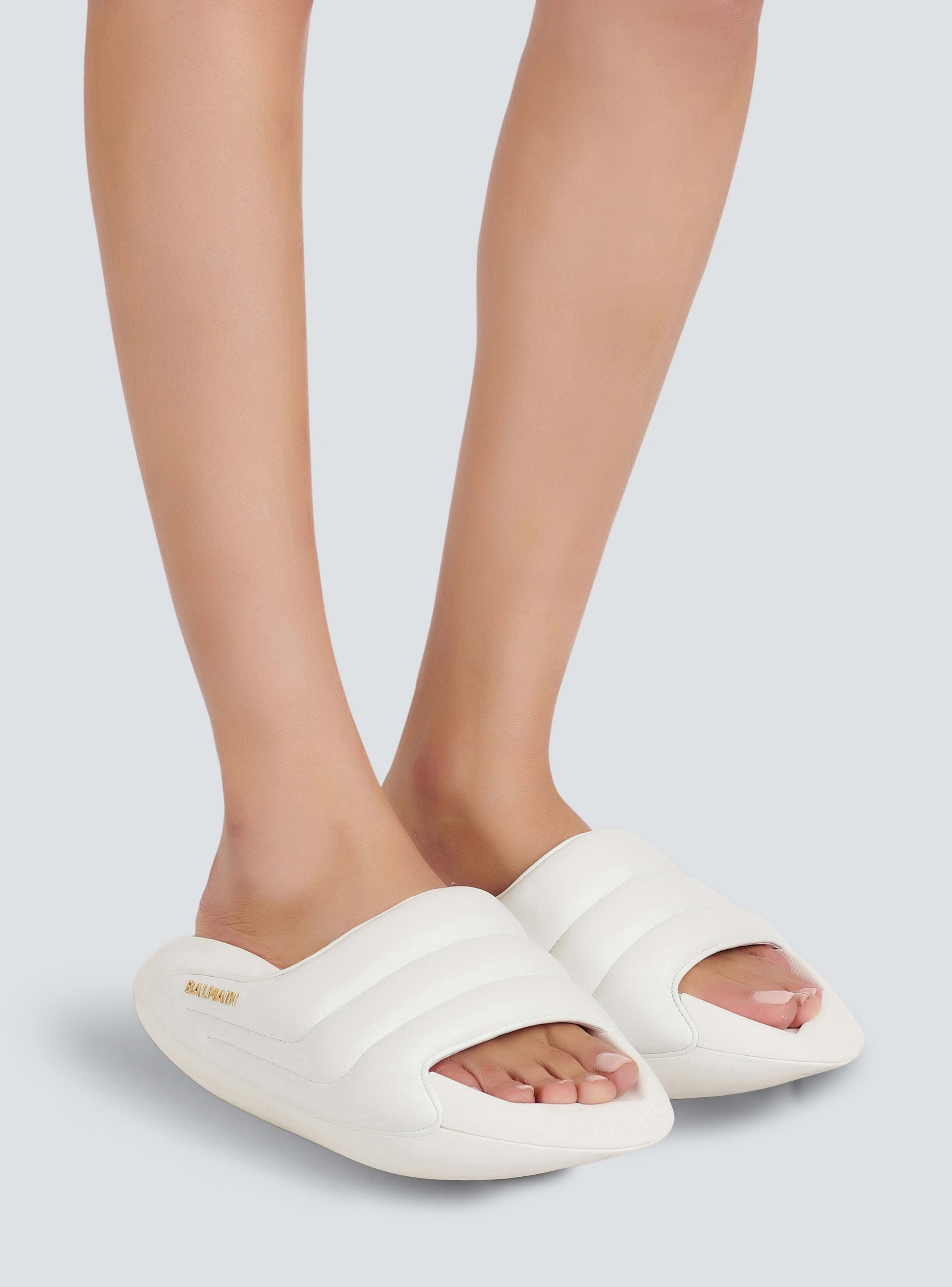 BALMAIN WOMEN'S WHITE QUILTED LAMBSKIN SLIP-ON SNEAKER