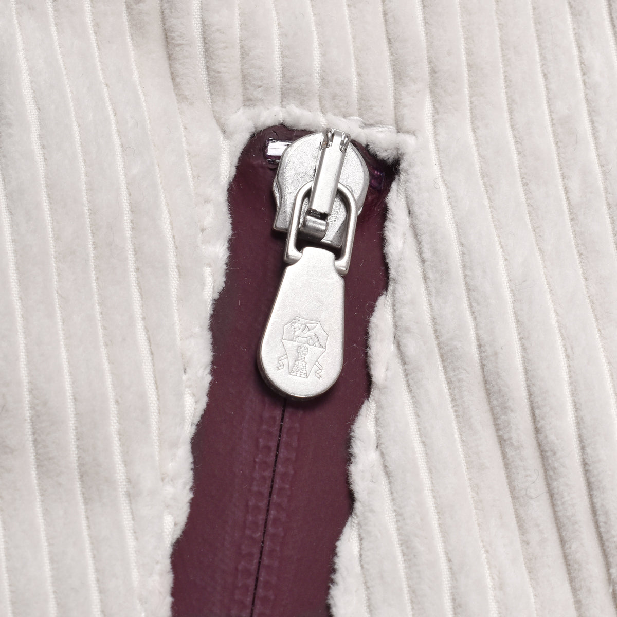 BRUNELLO CUCINELLI MEN'S LIGHT GREY CORDUROY TROUSERS
