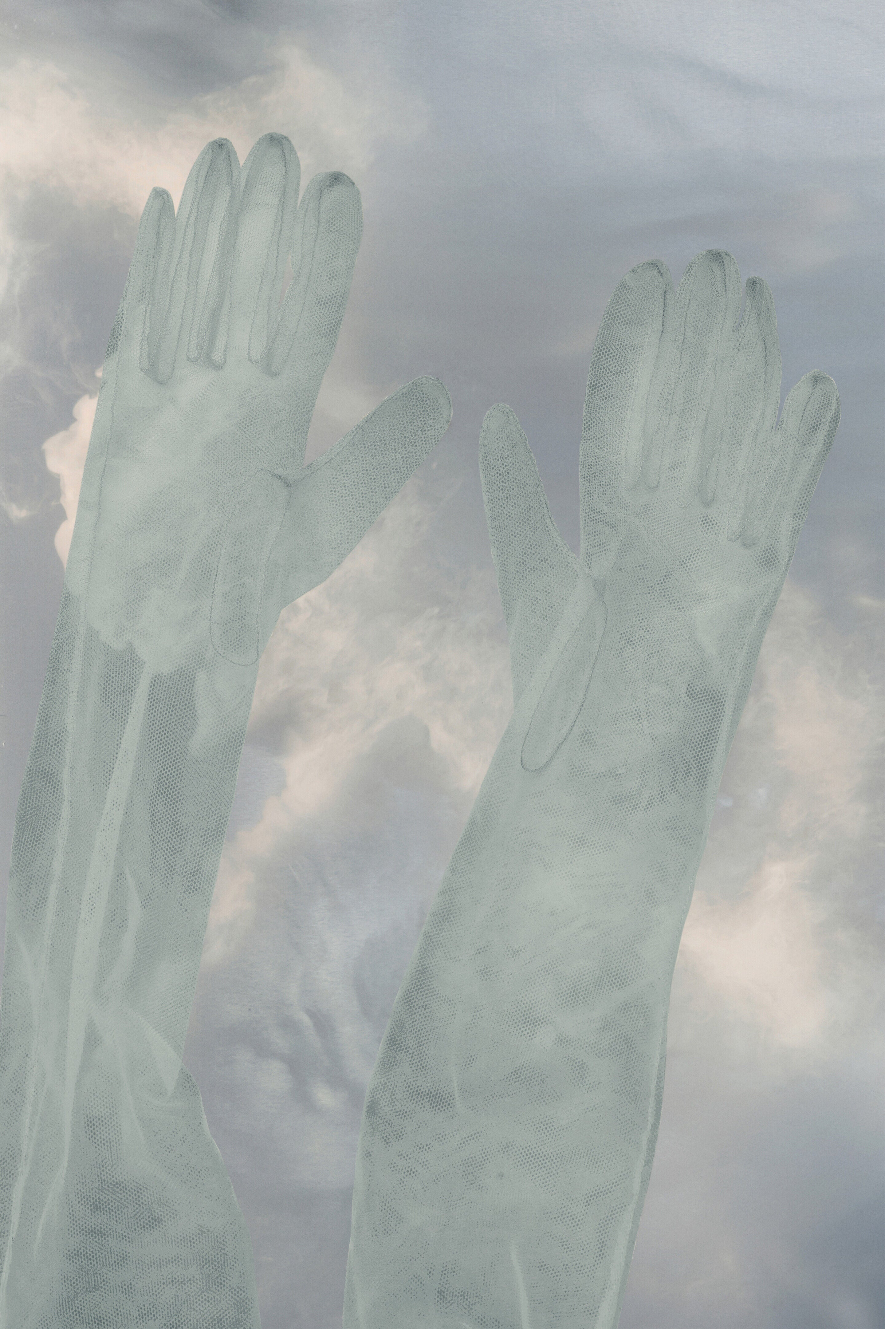 MAISON MARGIELA WOMEN'S AQUA GREEN LONG GLOVES