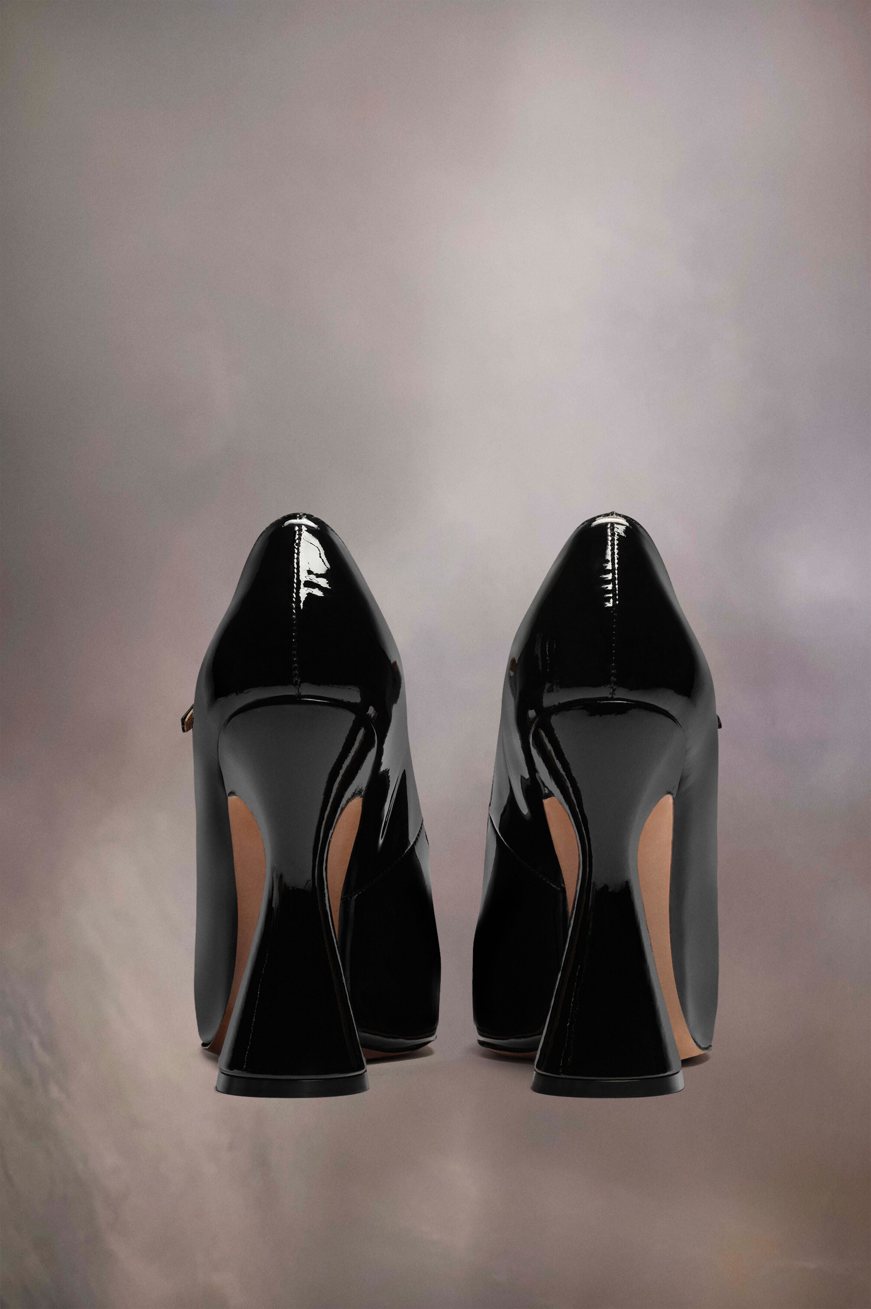 MAISON MARGIELA WOMEN'S SHOE NWT