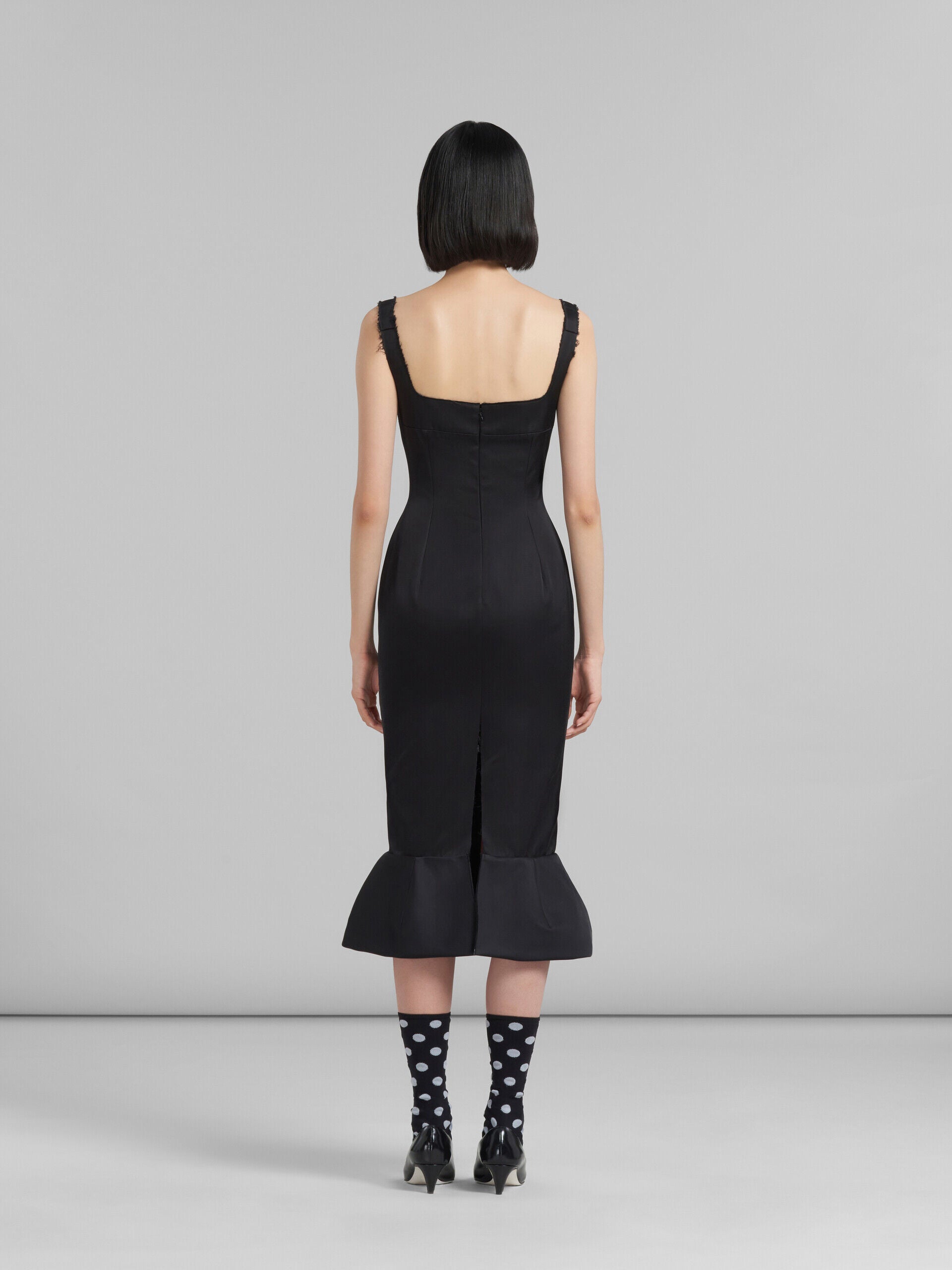 MARNI WOMEN'S BLACK FITTED DRESS WITH FLOUNCE HEM