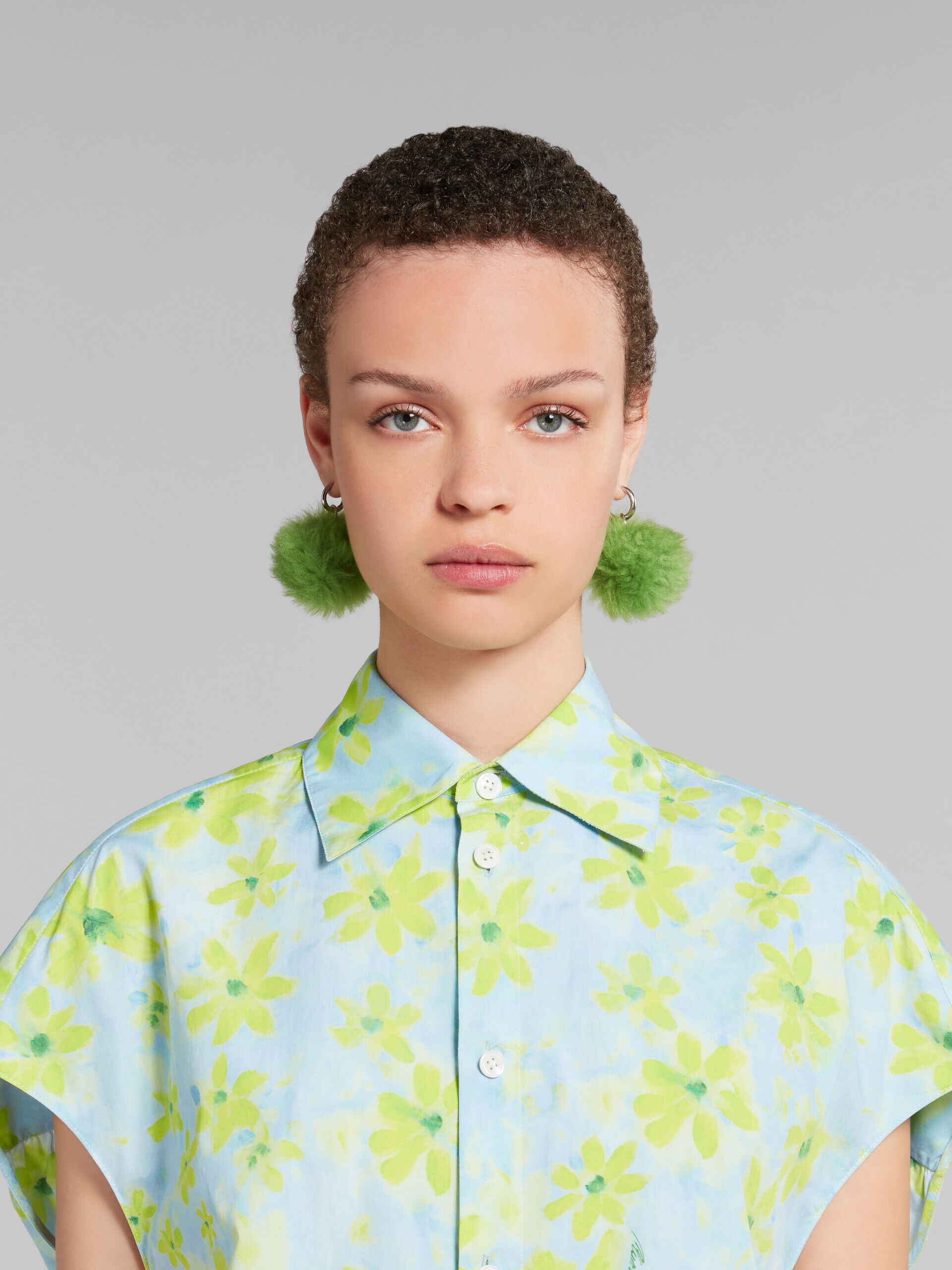 MARNI WOMEN'S AQUA FLORAL SHORT-SLEEVE BLOUSE