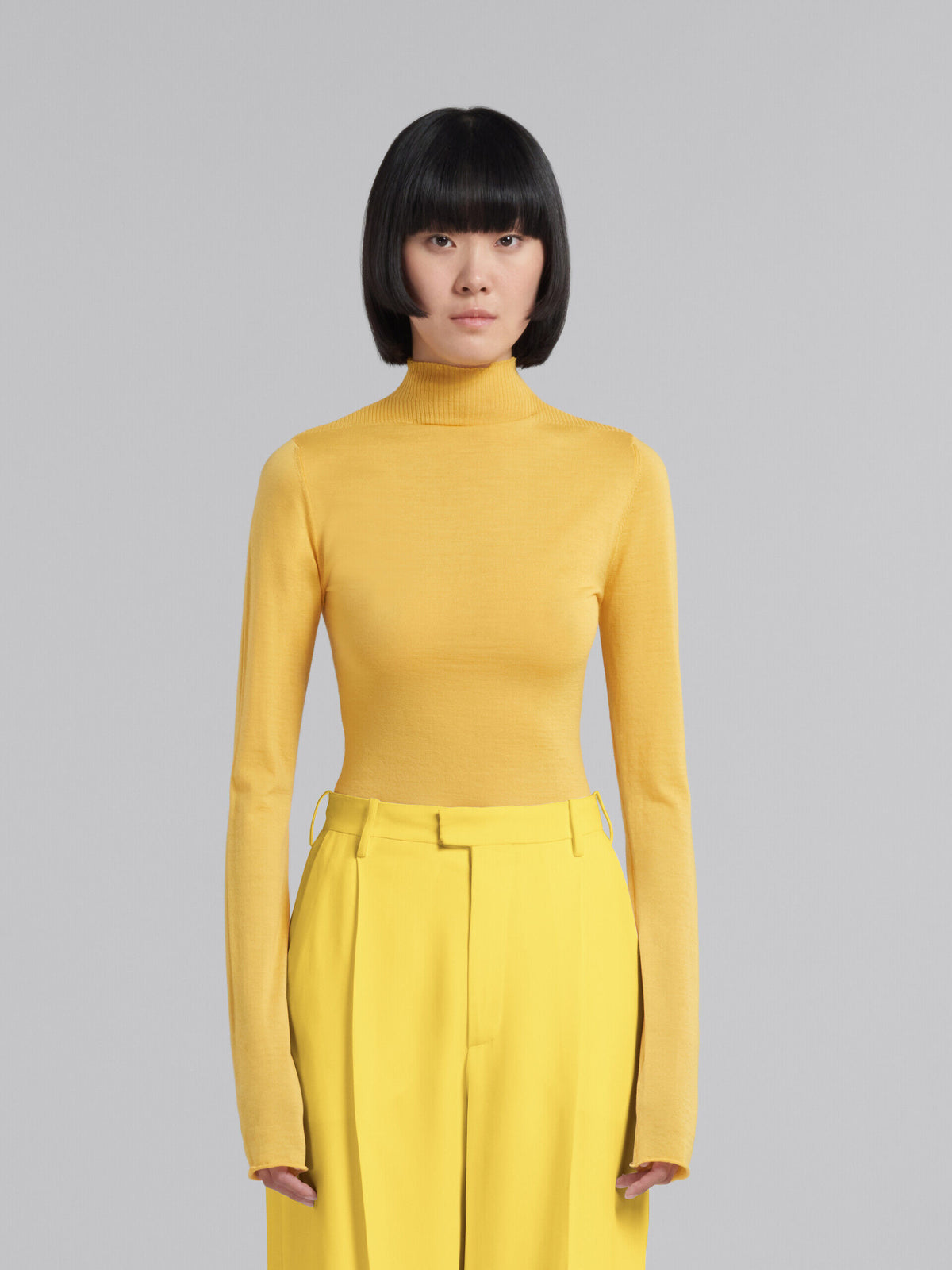 MARNI WOMEN'S MAIZE MOCK NECK FITTED SWEATER